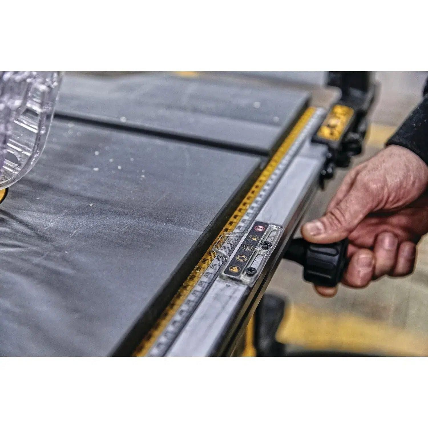 https://api.mastertools.nl/media/catalog/product/cache/4ac98b0d5e81b56bd000310ba88c60e0/d/e/dewalt-dwe7492set-zaagtafel-dwe74911-rijdbaar-onderstel-5054905246204-mastertools_nl-6_b621fda5-0b4f-4ae0-9480-48e1ecbf9470.jpg