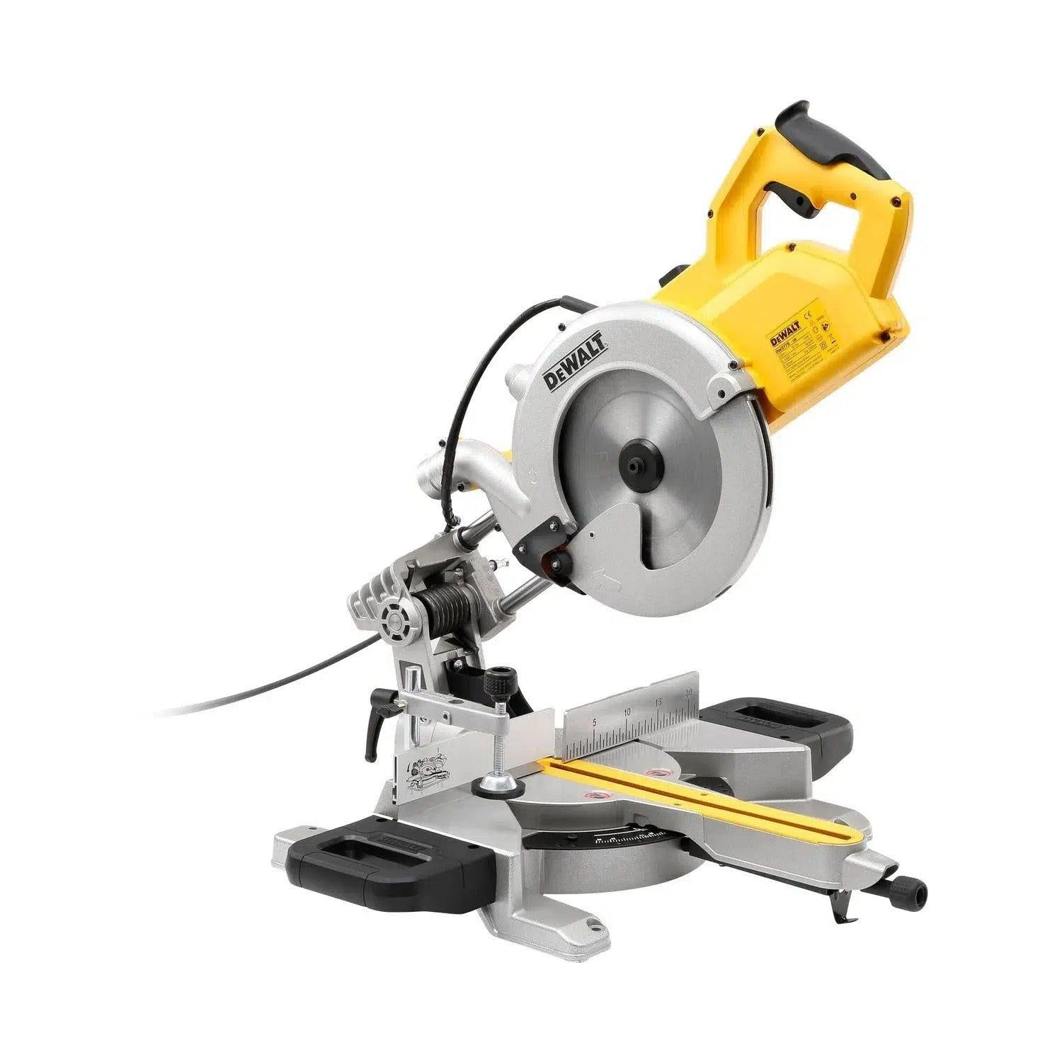 https://api.mastertools.nl/media/catalog/product/cache/4ac98b0d5e81b56bd000310ba88c60e0/d/e/dewalt-dws778-afkortzaag-met-xps-5035048399606-mastertools_nl-9.jpg