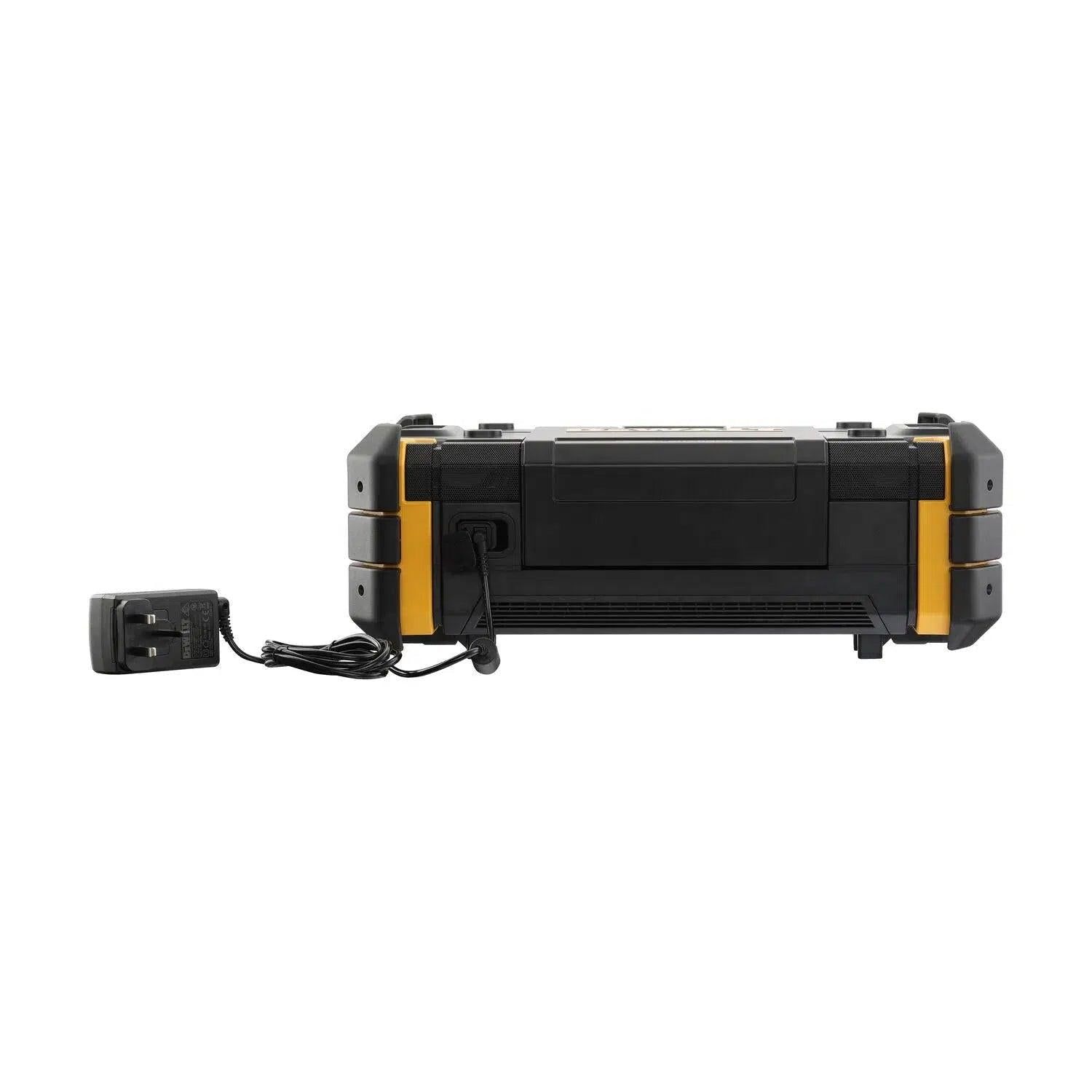 https://api.mastertools.nl/media/catalog/product/cache/4ac98b0d5e81b56bd000310ba88c60e0/d/e/dewalt-dwst1-81078-radio-18v-xr-dabfmbluetooth-tstak-3253561810787-mastertools_nl-5.jpg