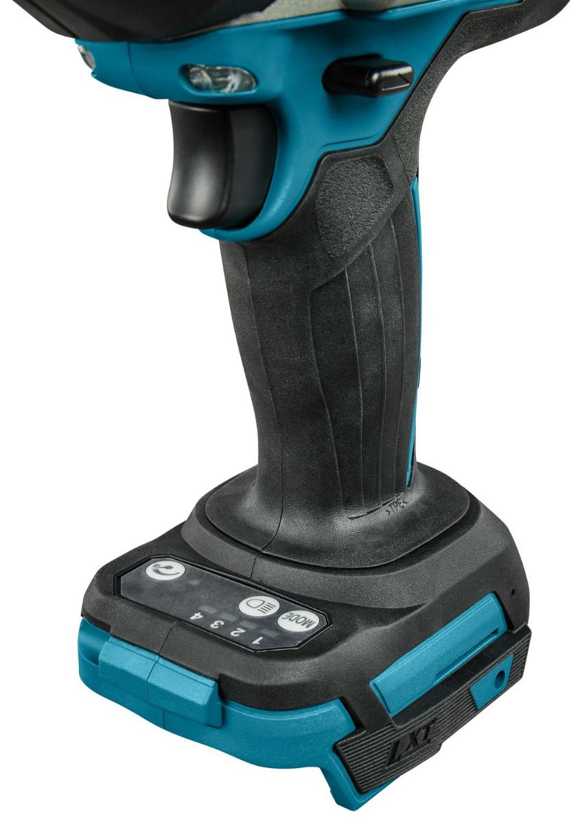 https://api.mastertools.nl/media/catalog/product/cache/4ac98b0d5e81b56bd000310ba88c60e0/d/t/dtw1005_f_003.jpg