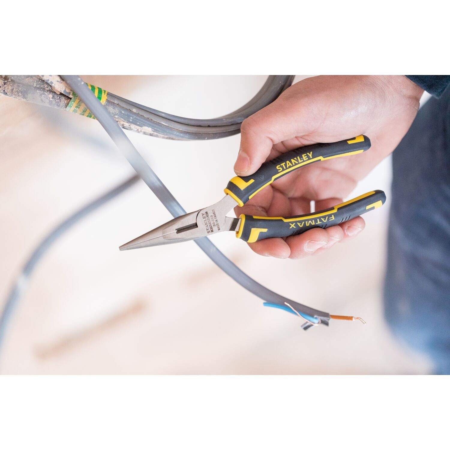 https://api.mastertools.nl/media/catalog/product/cache/4ac98b0d5e81b56bd000310ba88c60e0/e/c/ecomm_medium-0-89-869_a3.jpg