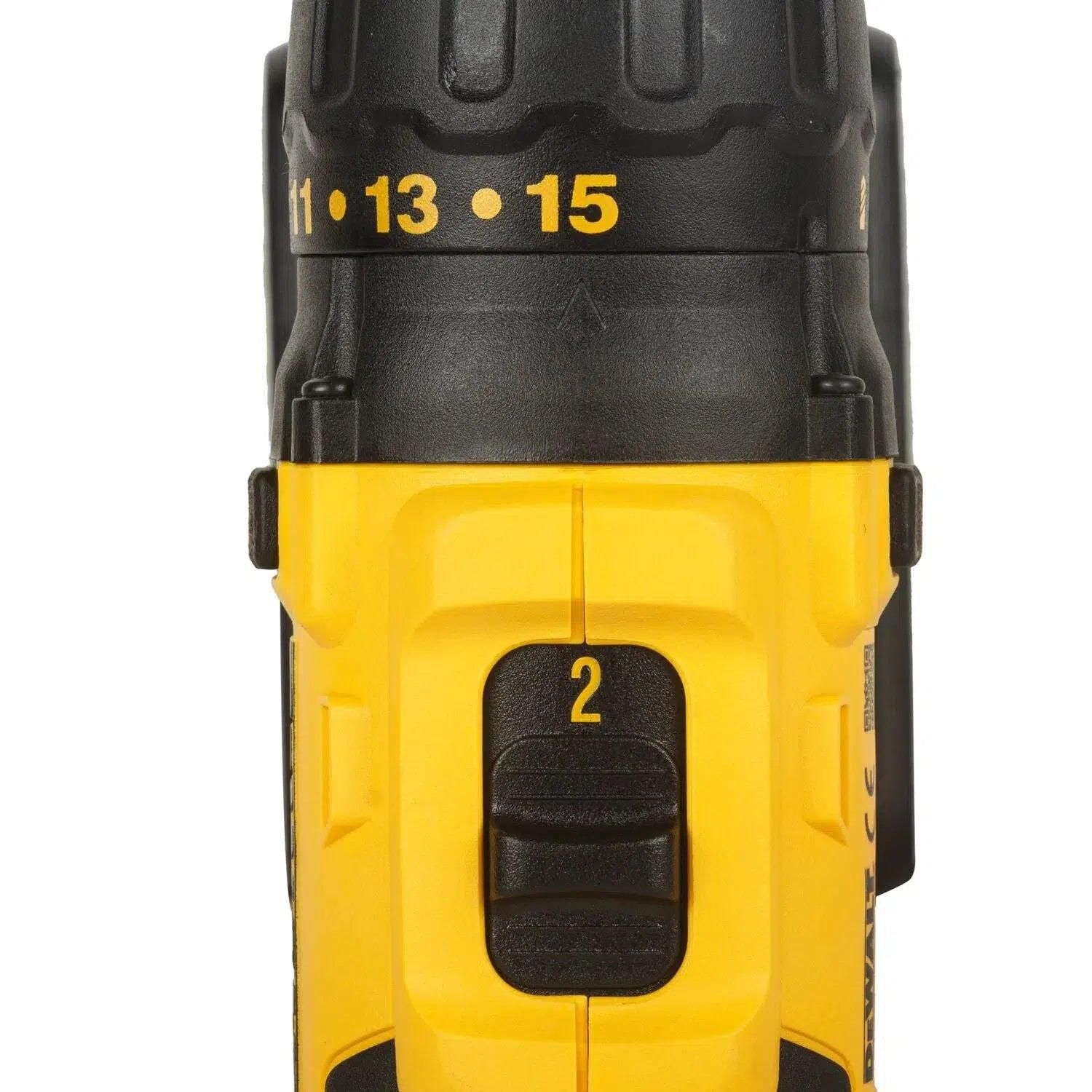 https://api.mastertools.nl/media/catalog/product/cache/4ac98b0d5e81b56bd000310ba88c60e0/e/c/ecomm_medium-dcd777s2t-qw_f3.jpg