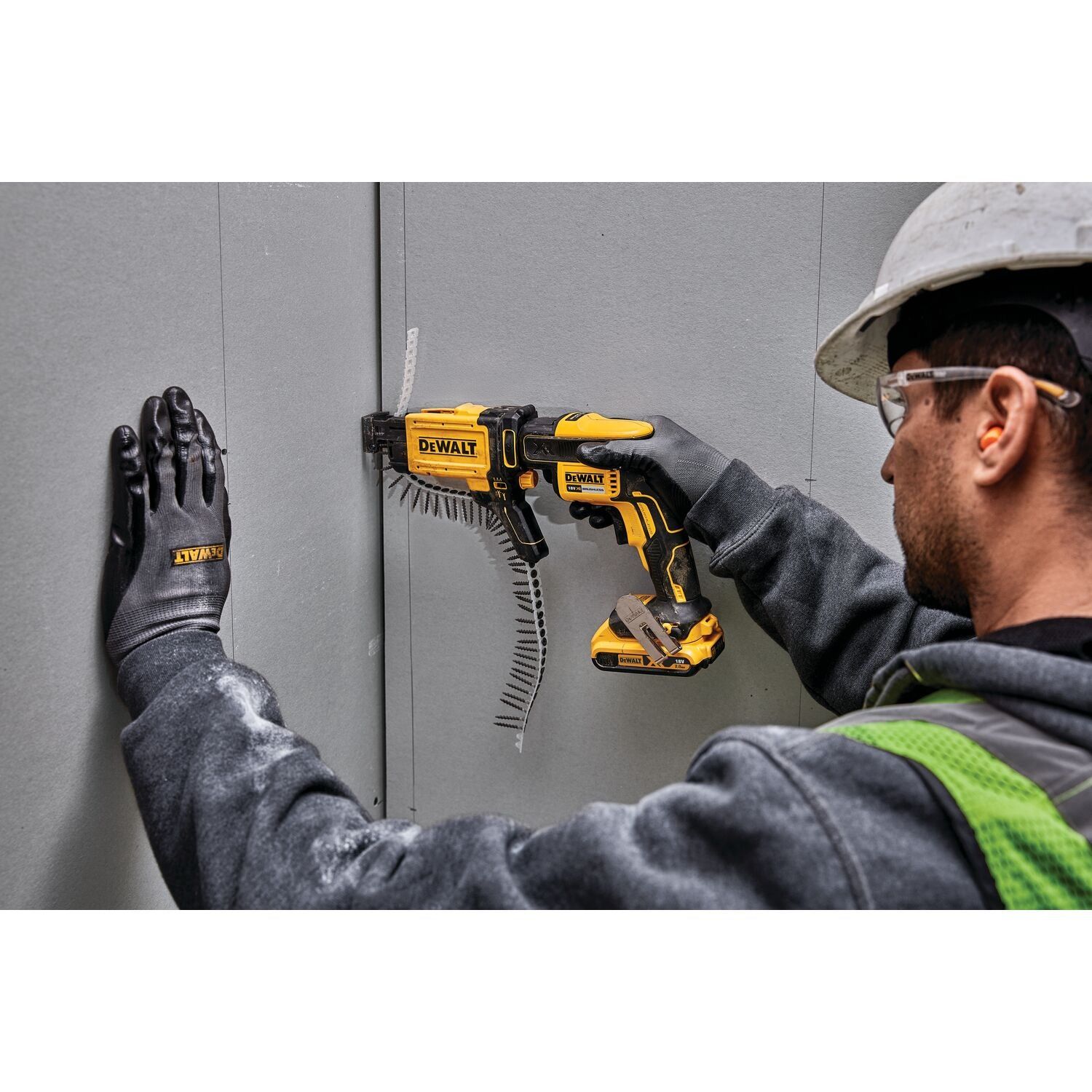 https://api.mastertools.nl/media/catalog/product/cache/4ac98b0d5e81b56bd000310ba88c60e0/e/c/ecomm_medium-dcf6202_a2.jpg