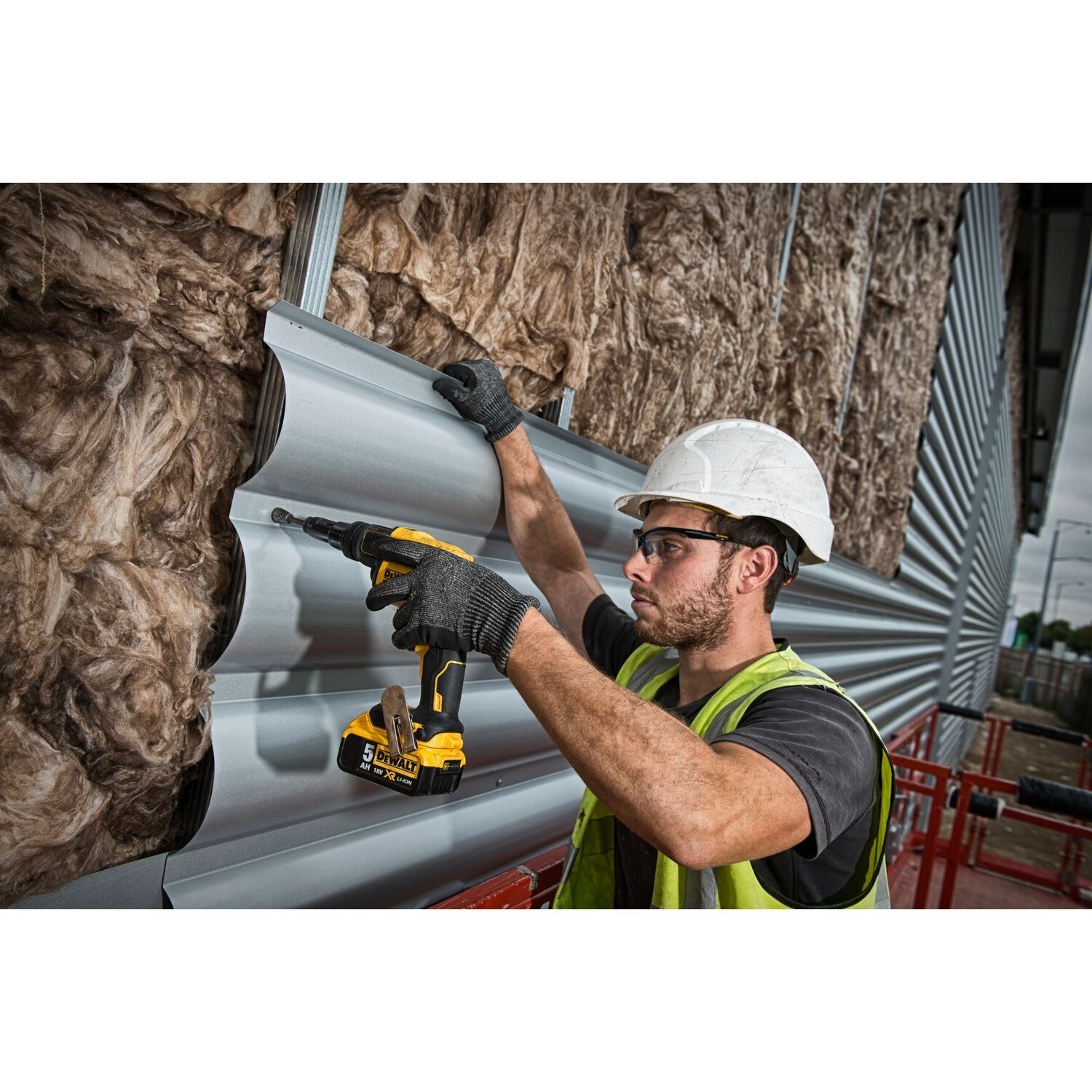 https://api.mastertools.nl/media/catalog/product/cache/4ac98b0d5e81b56bd000310ba88c60e0/e/c/ecomm_medium-dcf622n_a1.jpg