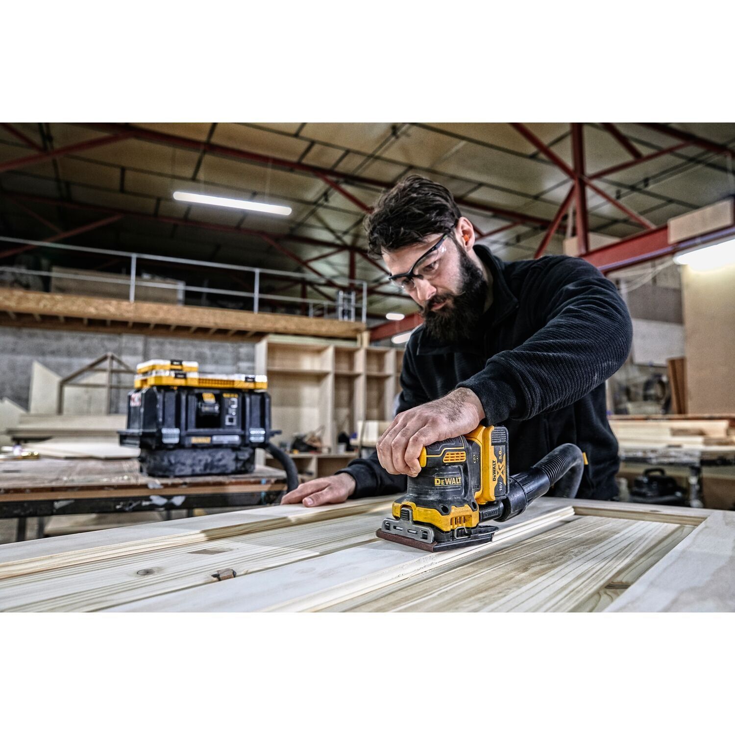 https://api.mastertools.nl/media/catalog/product/cache/4ac98b0d5e81b56bd000310ba88c60e0/e/c/ecomm_medium-dcw200nt_a3.jpg