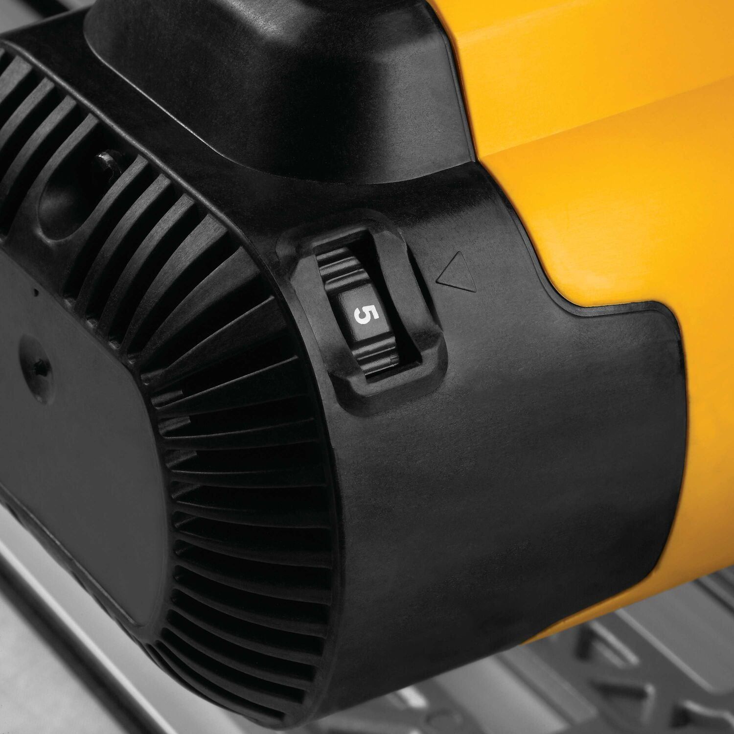 https://api.mastertools.nl/media/catalog/product/cache/4ac98b0d5e81b56bd000310ba88c60e0/e/c/ecomm_medium-dws520k_f4.jpg
