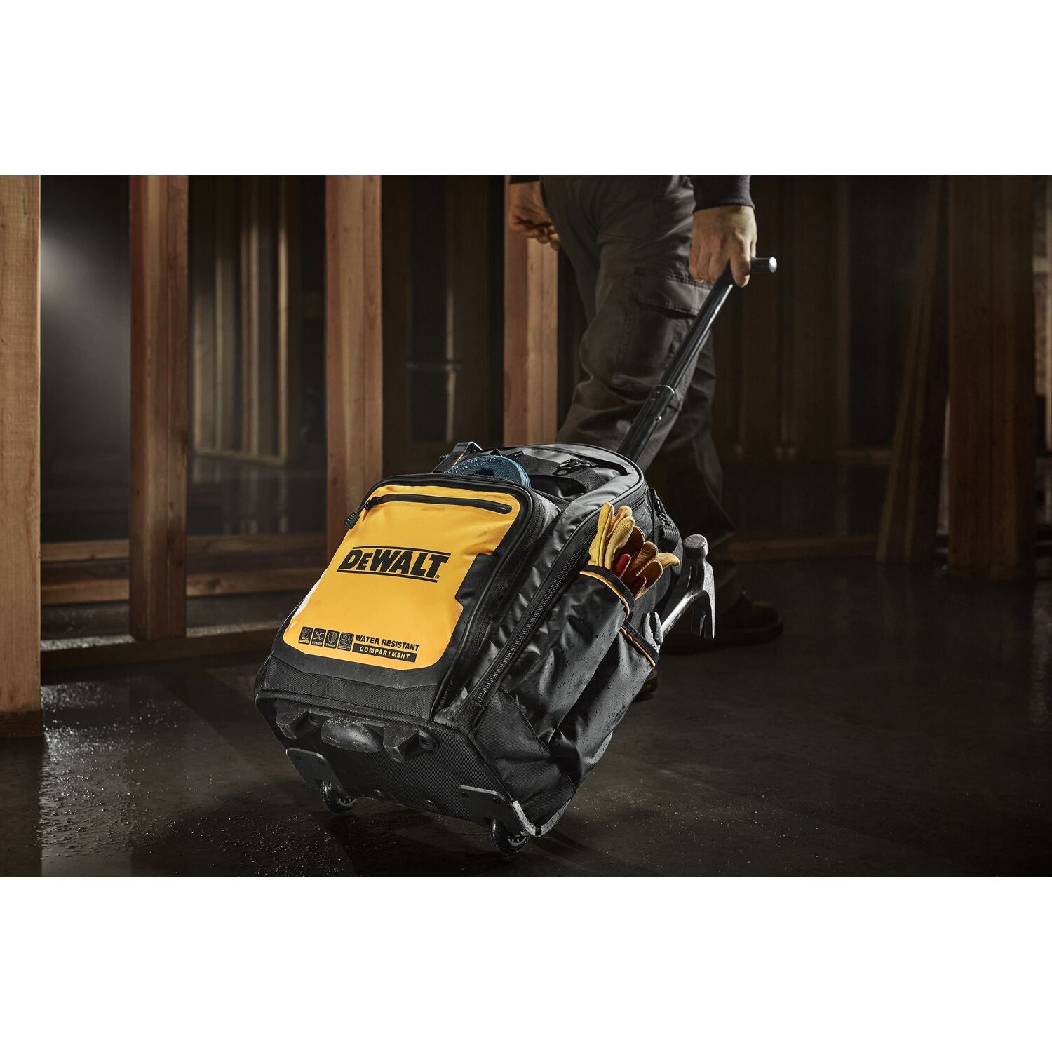 https://api.mastertools.nl/media/catalog/product/cache/4ac98b0d5e81b56bd000310ba88c60e0/e/c/ecomm_medium-dwst60101-1_a1.jpg