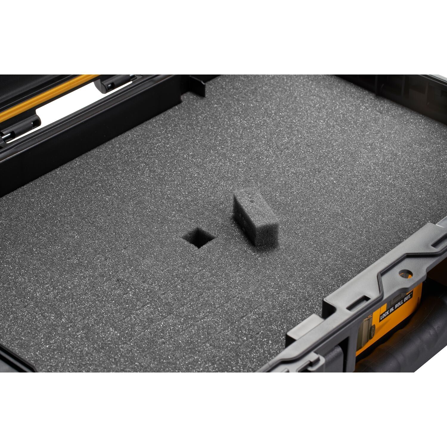 https://api.mastertools.nl/media/catalog/product/cache/4ac98b0d5e81b56bd000310ba88c60e0/e/c/ecomm_medium-dwst83459-1_5.jpg