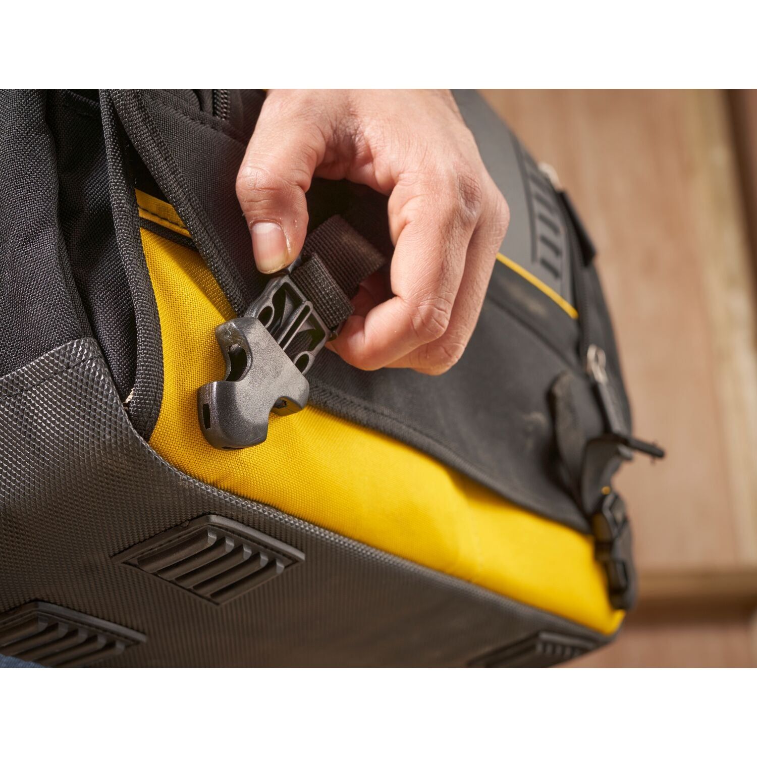 https://api.mastertools.nl/media/catalog/product/cache/4ac98b0d5e81b56bd000310ba88c60e0/e/c/ecomm_medium-fmst1-80149_f6.jpg