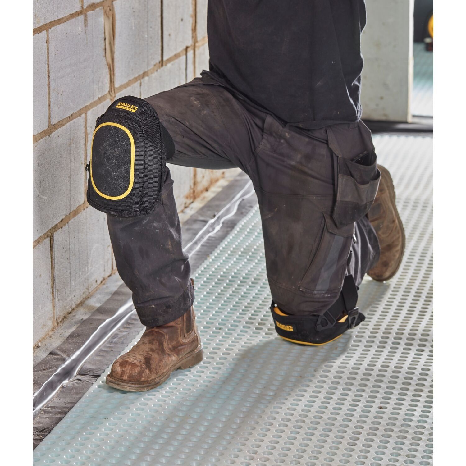 https://api.mastertools.nl/media/catalog/product/cache/4ac98b0d5e81b56bd000310ba88c60e0/e/c/ecomm_medium-fmst82962-1_a1.jpg
