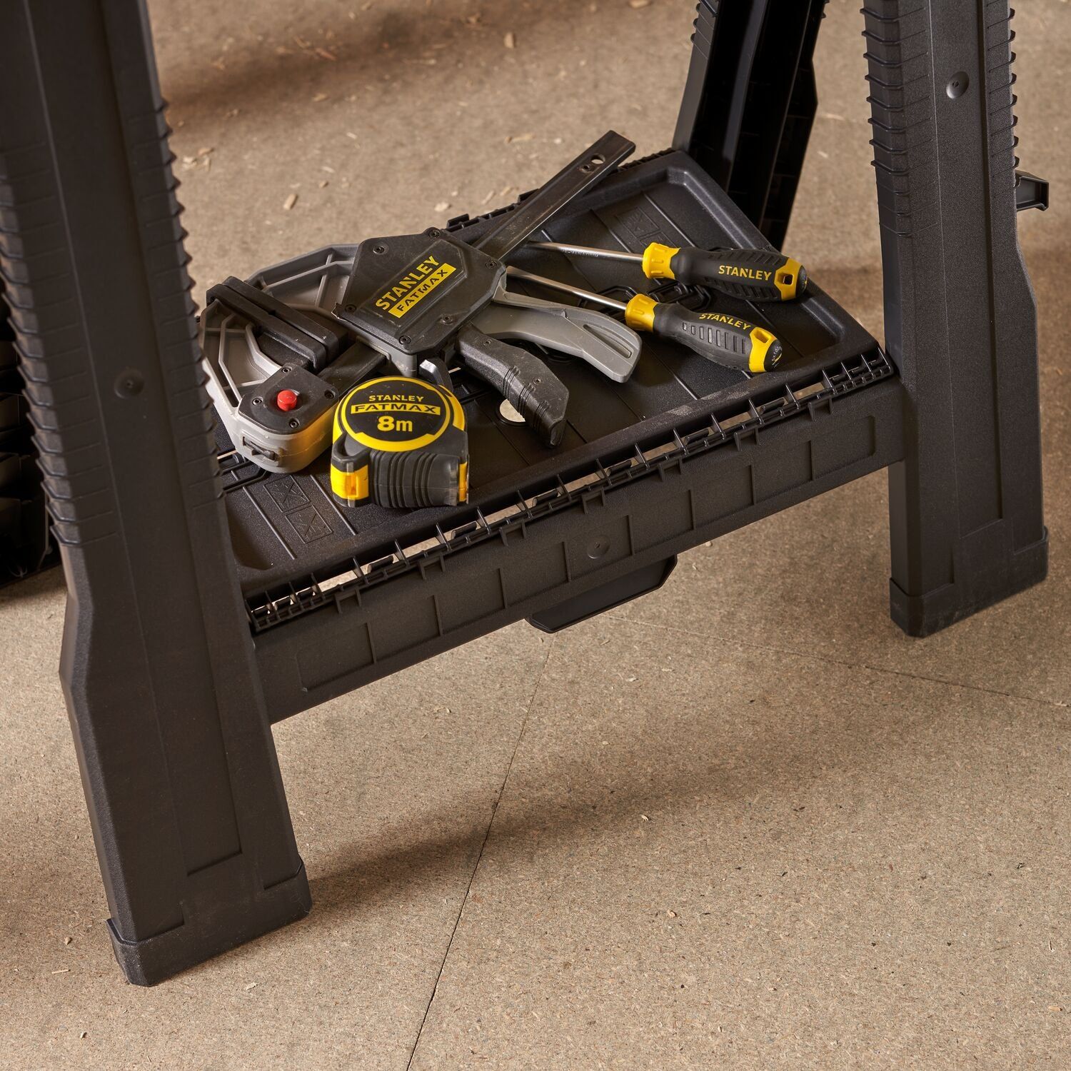 https://api.mastertools.nl/media/catalog/product/cache/4ac98b0d5e81b56bd000310ba88c60e0/e/c/ecomm_medium-stst1-70355_a13.jpg