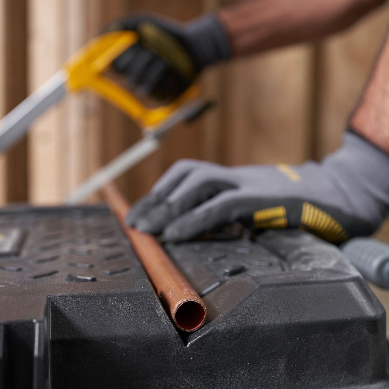 https://api.mastertools.nl/media/catalog/product/cache/4ac98b0d5e81b56bd000310ba88c60e0/e/c/ecomm_medium-stst33090-1_f2.jpg