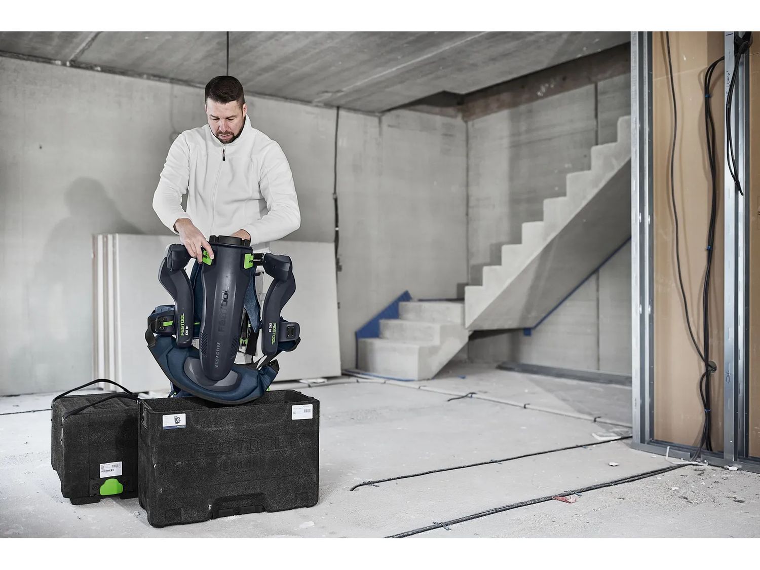 https://api.mastertools.nl/media/catalog/product/cache/4ac98b0d5e81b56bd000310ba88c60e0/e/x/exo_exo18_577339_a_05a_1600_1200.jpg