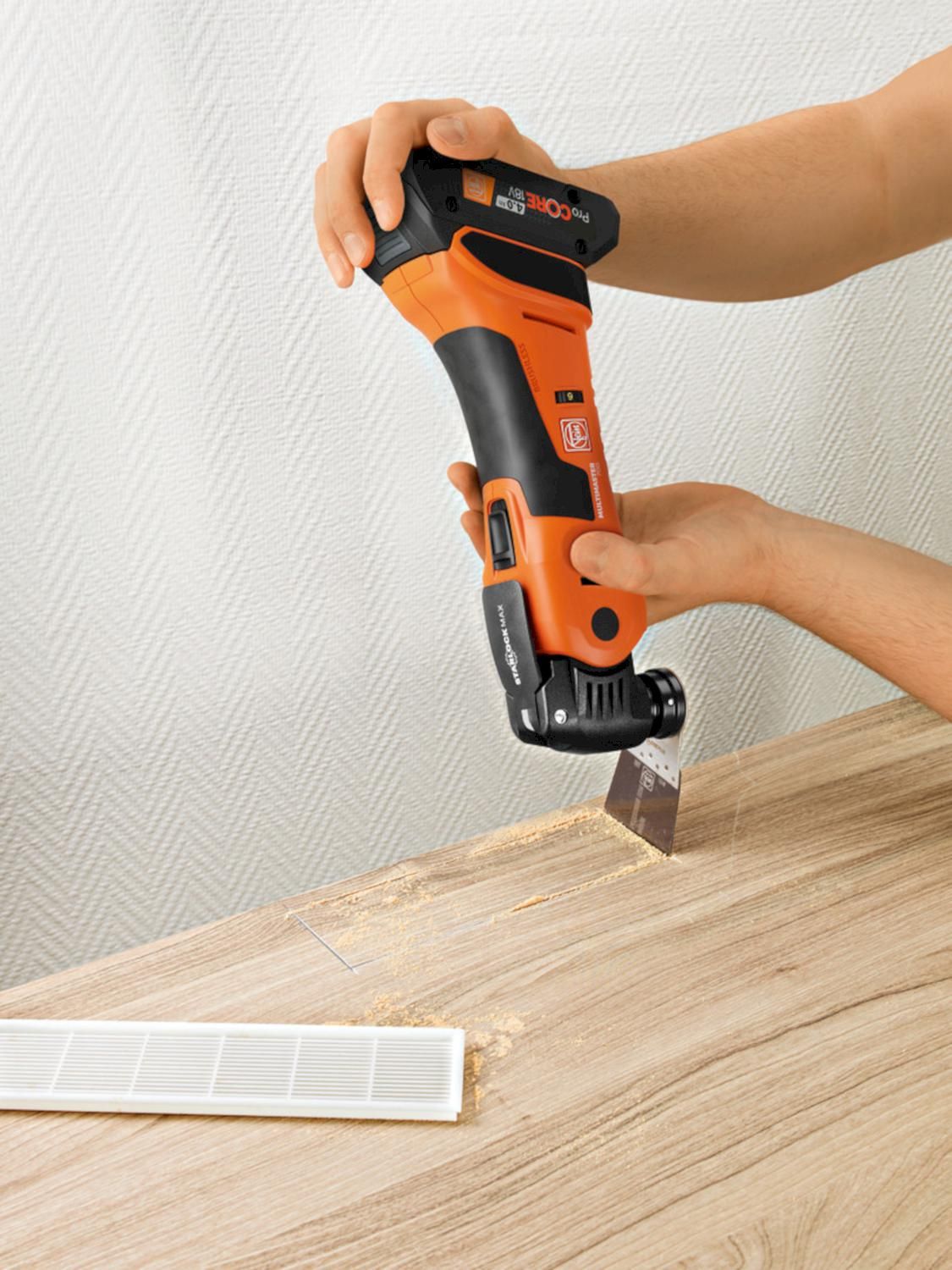 https://api.mastertools.nl/media/catalog/product/cache/4ac98b0d5e81b56bd000310ba88c60e0/f/e/fein-multimaster-amm700-max-accu-multitool-18v-ampshare-71293662000-4014586895284-mastertools_nl-6_920bd608-ac94-4678-b6f9-ff1e8537ed9a.jpg