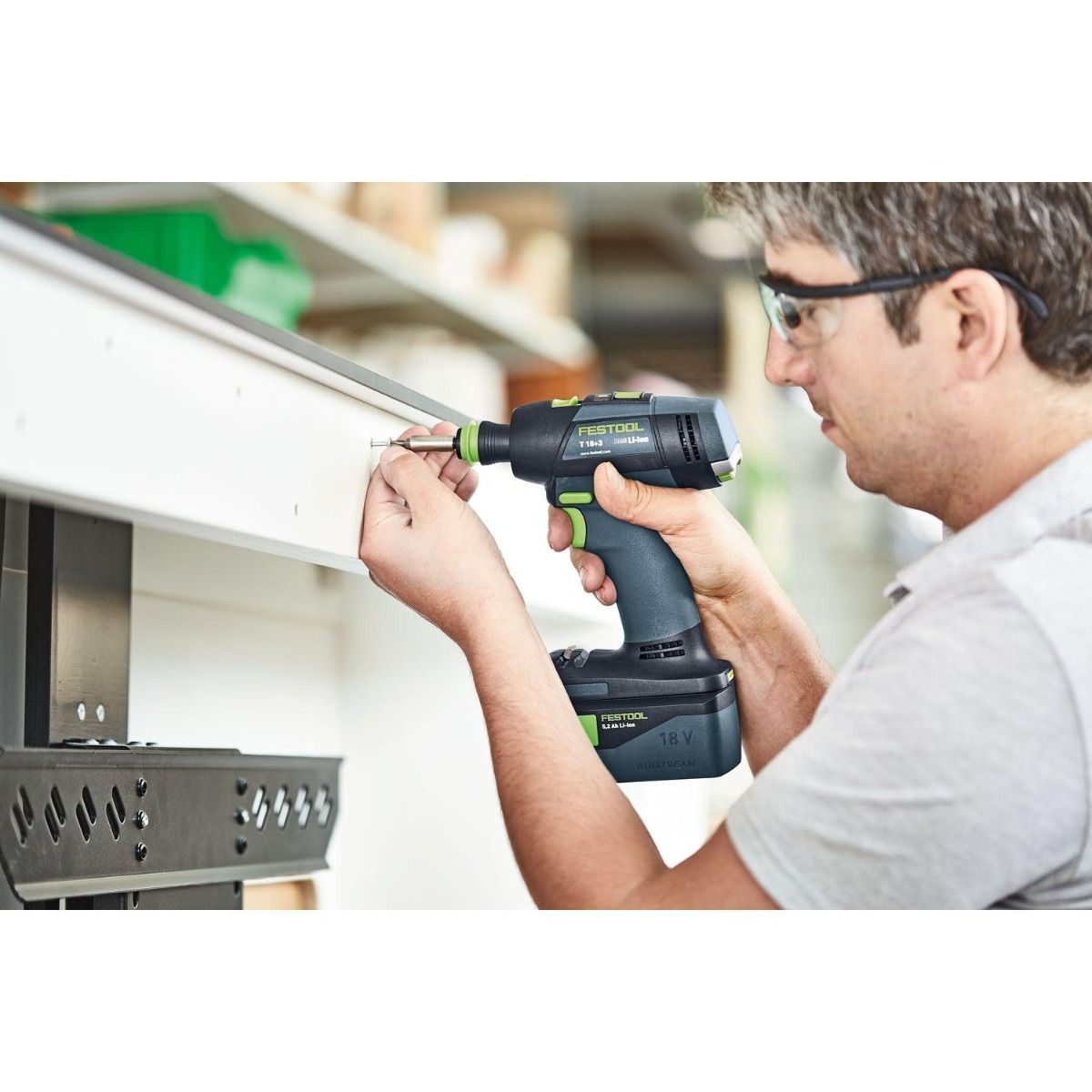 https://api.mastertools.nl/media/catalog/product/cache/4ac98b0d5e81b56bd000310ba88c60e0/f/e/festool-accu-combiset-tid-18-hpc-40-i-set-t18-577244-4014549402313-mastertools_nl-8.jpg