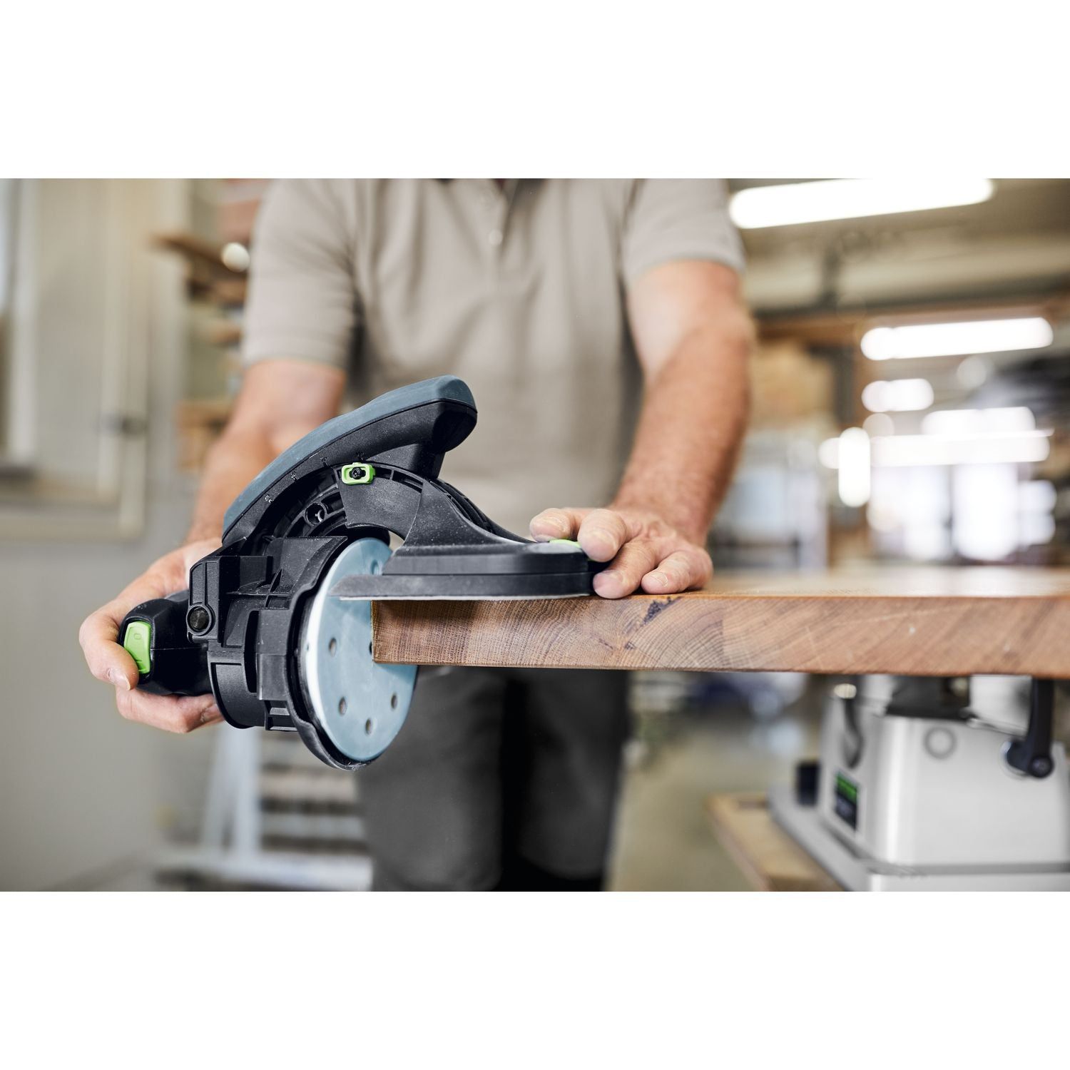 https://api.mastertools.nl/media/catalog/product/cache/4ac98b0d5e81b56bd000310ba88c60e0/f/e/festool-ah-es-etsetsc-haakse-hulpstuk-205316-4014549371961-mastertools_nl-7.jpg