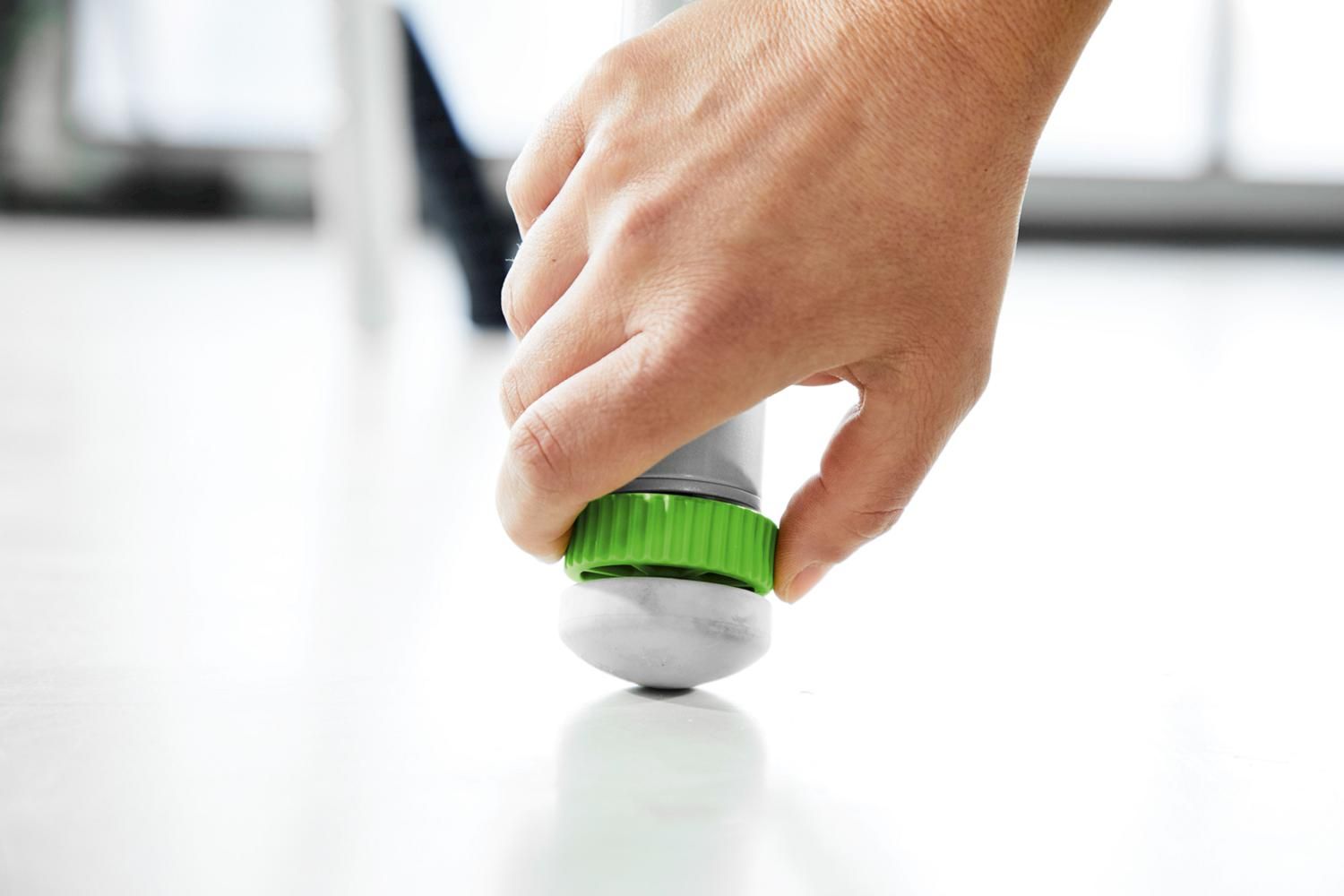 https://api.mastertools.nl/media/catalog/product/cache/4ac98b0d5e81b56bd000310ba88c60e0/f/e/festool-csc-sys-50-ebi-basic-set-accu-tafelcirkelzaag-2x18v-basic-body-met-onderstel-577371-4014549406212-mastertools_nl-16.jpg