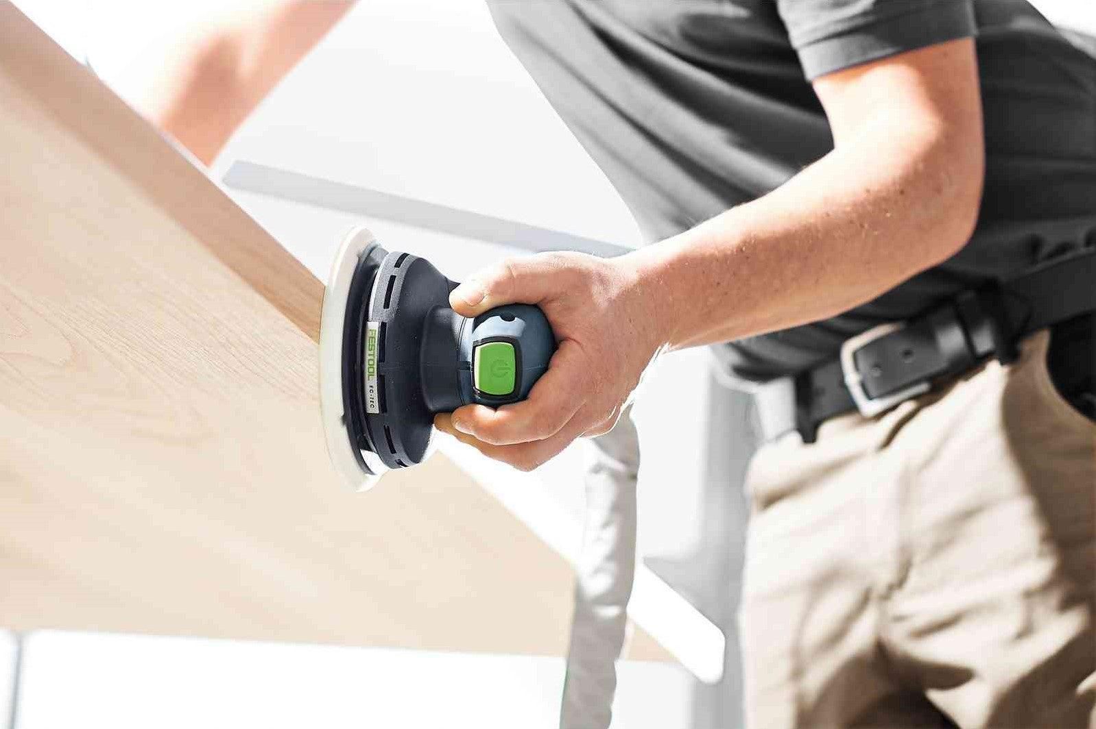 https://api.mastertools.nl/media/catalog/product/cache/4ac98b0d5e81b56bd000310ba88c60e0/f/e/festool-ets-ec-1505-eq-plus-excenterschuurmachine-576329-4014549354568-mastertools_nl-3.jpg