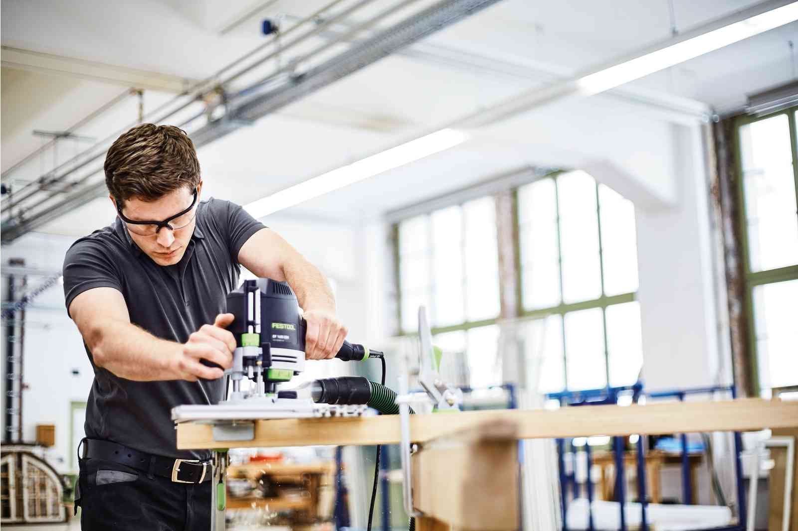 https://api.mastertools.nl/media/catalog/product/cache/4ac98b0d5e81b56bd000310ba88c60e0/f/e/festool-freessjabloon-mfs-700-492611-4014549034019-mastertools_nl-4.jpg