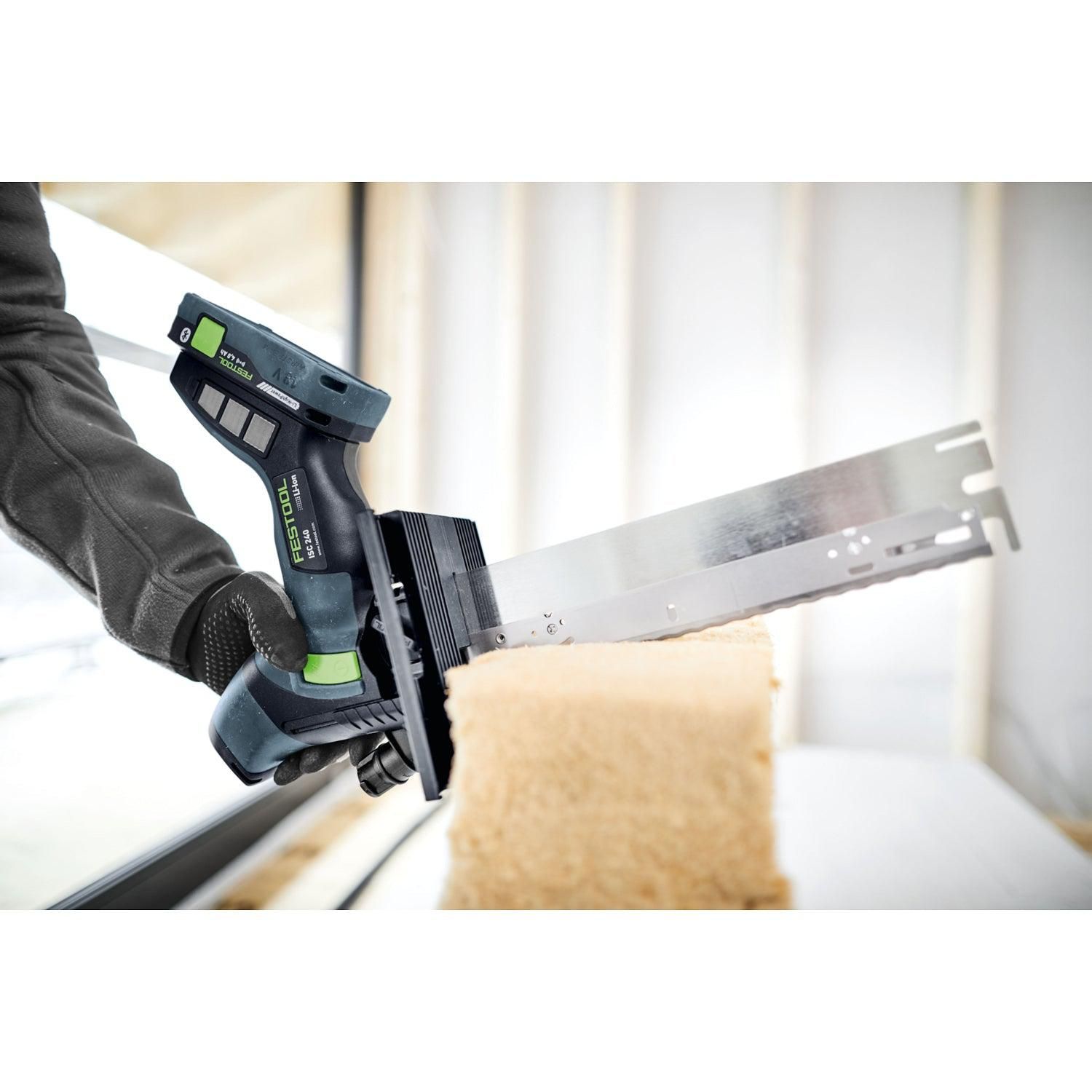 https://api.mastertools.nl/media/catalog/product/cache/4ac98b0d5e81b56bd000310ba88c60e0/f/e/festool-isc-240-eb-basic-40-accu-isolatiezaag-18v-4_0ah-in-systainer-577058-4014549391495-mastertools_nl-4.jpg
