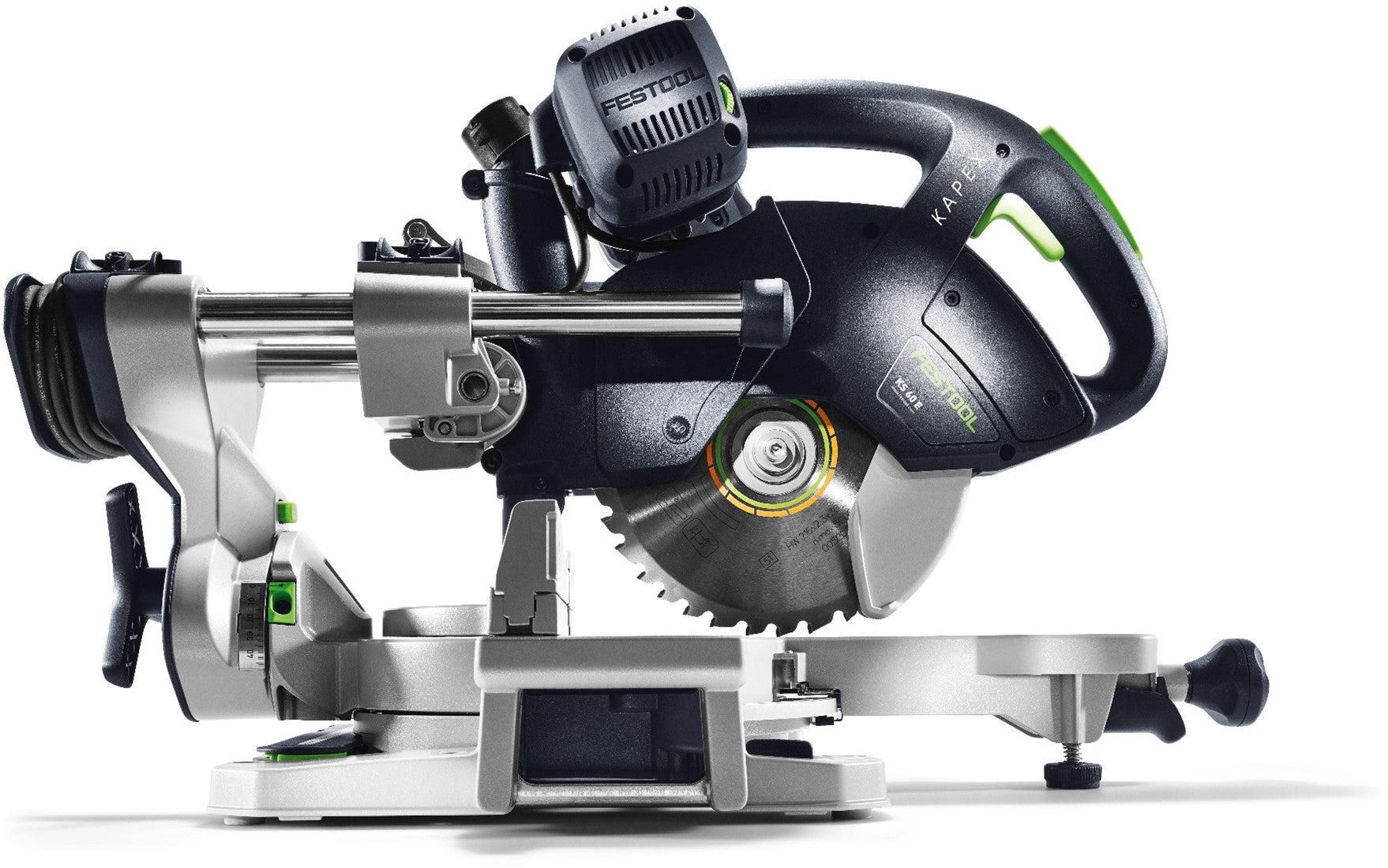 https://api.mastertools.nl/media/catalog/product/cache/4ac98b0d5e81b56bd000310ba88c60e0/f/e/festool-ks-60-e-kapex-afkortzaag-561683-4014549198759-mastertools_nl-2.jpg