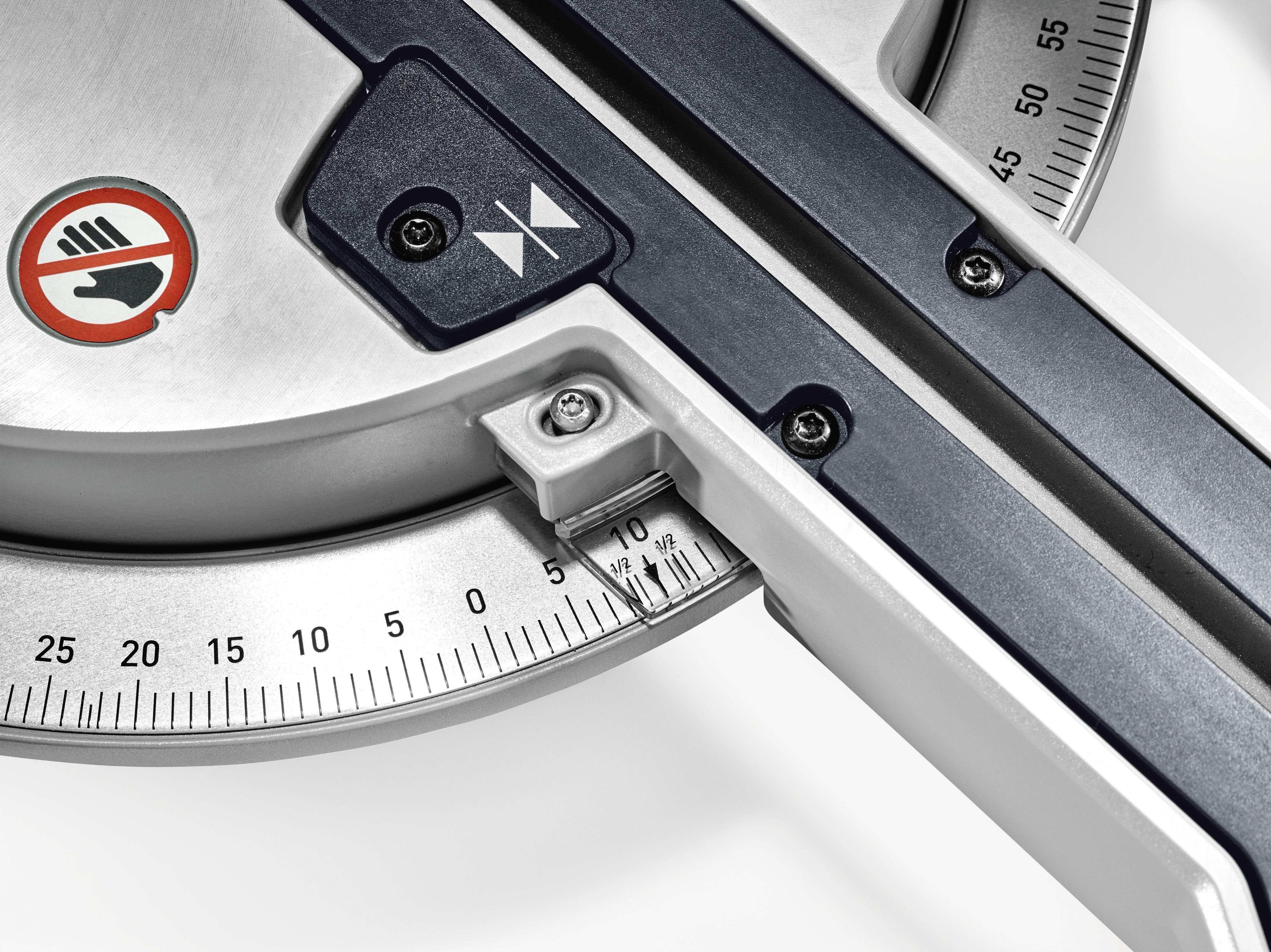 https://api.mastertools.nl/media/catalog/product/cache/4ac98b0d5e81b56bd000310ba88c60e0/f/e/festool-ks-60-e-kapex-afkortzaag-561683-4014549198759-mastertools_nl-4.jpg