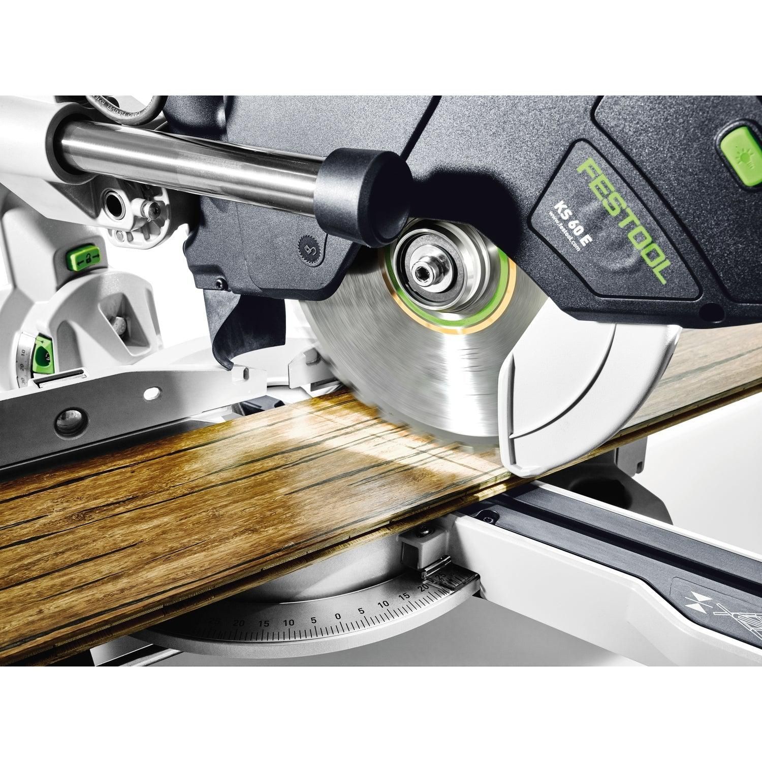 https://api.mastertools.nl/media/catalog/product/cache/4ac98b0d5e81b56bd000310ba88c60e0/f/e/festool-ks-60-e-set-kapex-afkortzaag-561728-4014549243060-mastertools_nl-12.jpg
