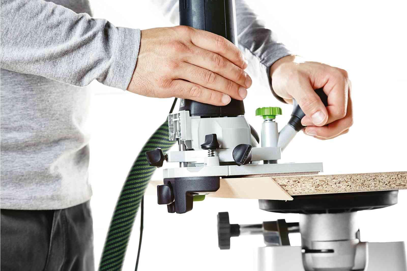 https://api.mastertools.nl/media/catalog/product/cache/4ac98b0d5e81b56bd000310ba88c60e0/f/e/festool-module-kantenfrees-mfk-700-eqb-plus-576241-4014549358962-mastertools_nl-3.jpg