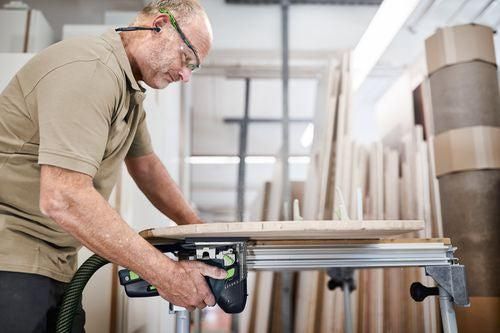 https://api.mastertools.nl/media/catalog/product/cache/4ac98b0d5e81b56bd000310ba88c60e0/f/e/festool-psc-420-hpc40-ebi-set-accu-decoupeerzaag-576523-4014549362044-mastertools_nl-7.jpg