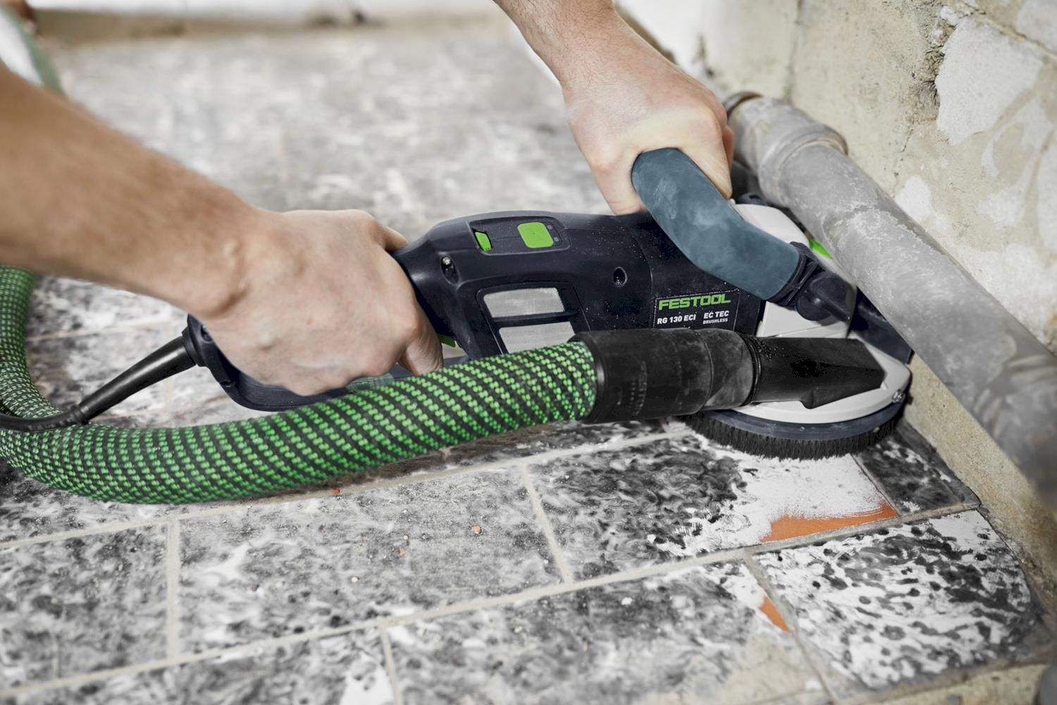https://api.mastertools.nl/media/catalog/product/cache/4ac98b0d5e81b56bd000310ba88c60e0/f/e/festool-rg-130-eci-plus-renovatieslijpmachine-1600w-in-systainer-577045-4014549391617-mastertools_nl-6.jpg