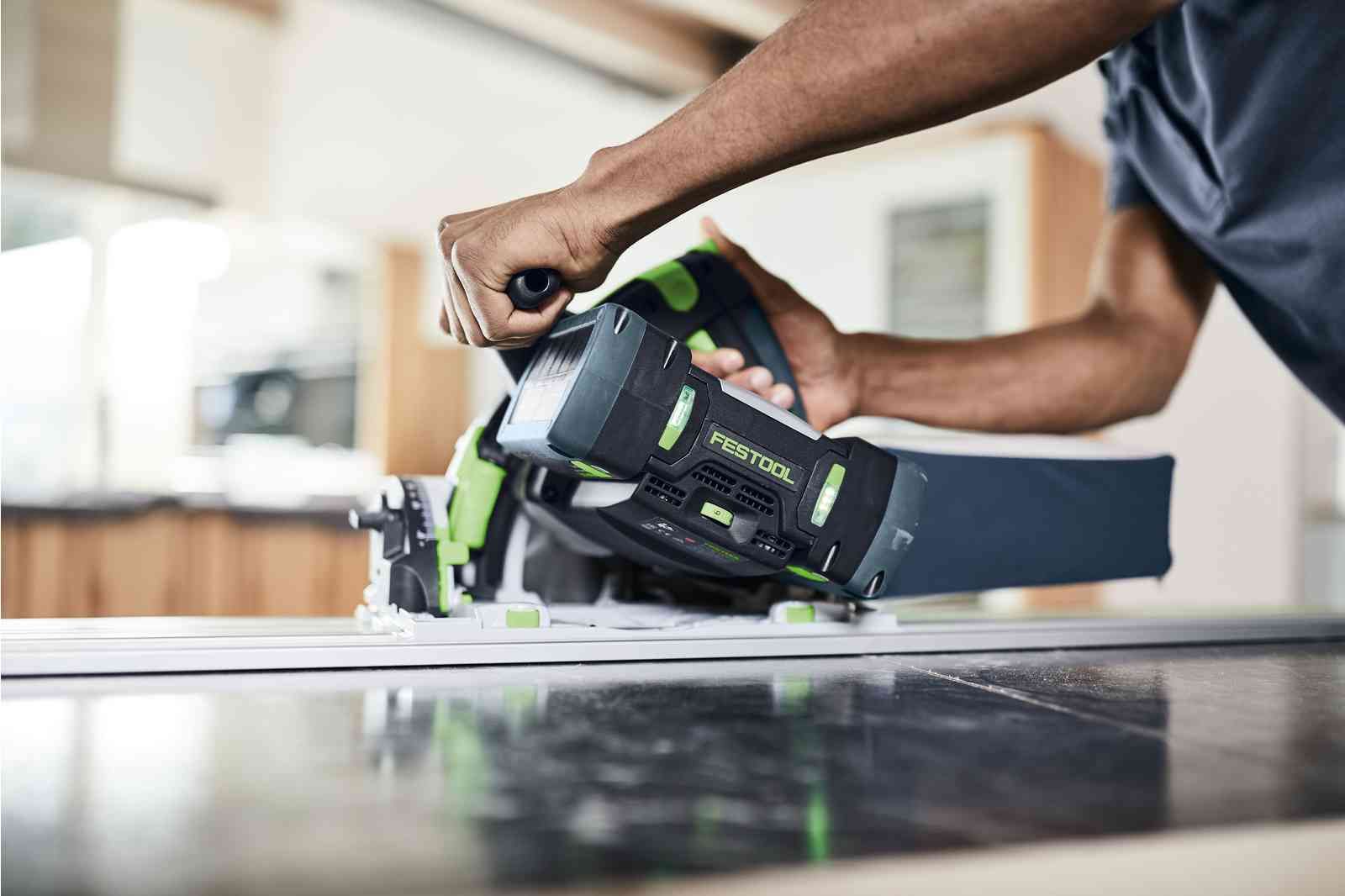https://api.mastertools.nl/media/catalog/product/cache/4ac98b0d5e81b56bd000310ba88c60e0/f/e/festool-sb-tsc-stofopvangzak-500393-4014549220658-mastertools_nl-4.jpg