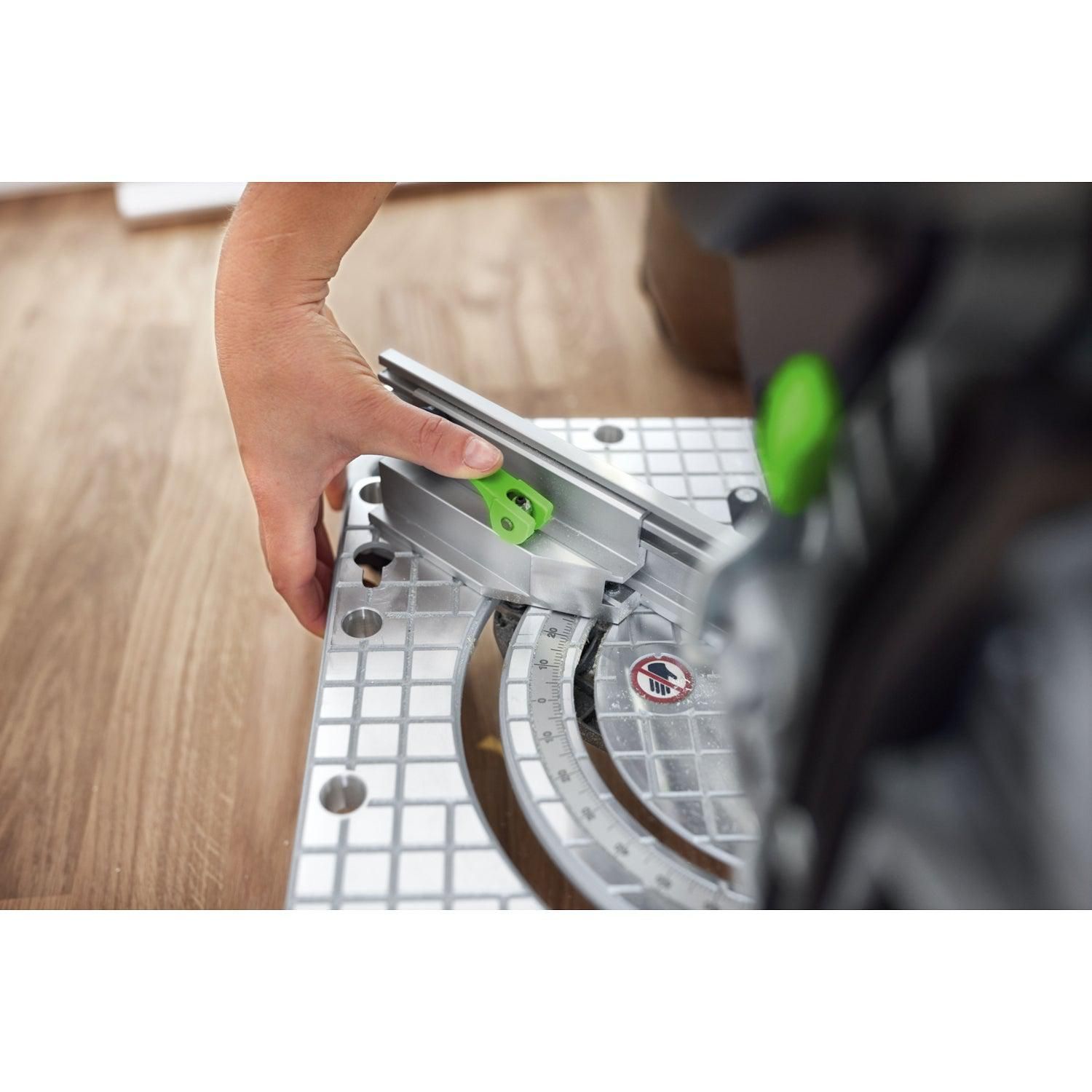 https://api.mastertools.nl/media/catalog/product/cache/4ac98b0d5e81b56bd000310ba88c60e0/f/e/festool-symc-70-eb-basic-symmetric-accu-plintenzaag-18v-577424-4014549409527-mastertools_nl-22.jpg