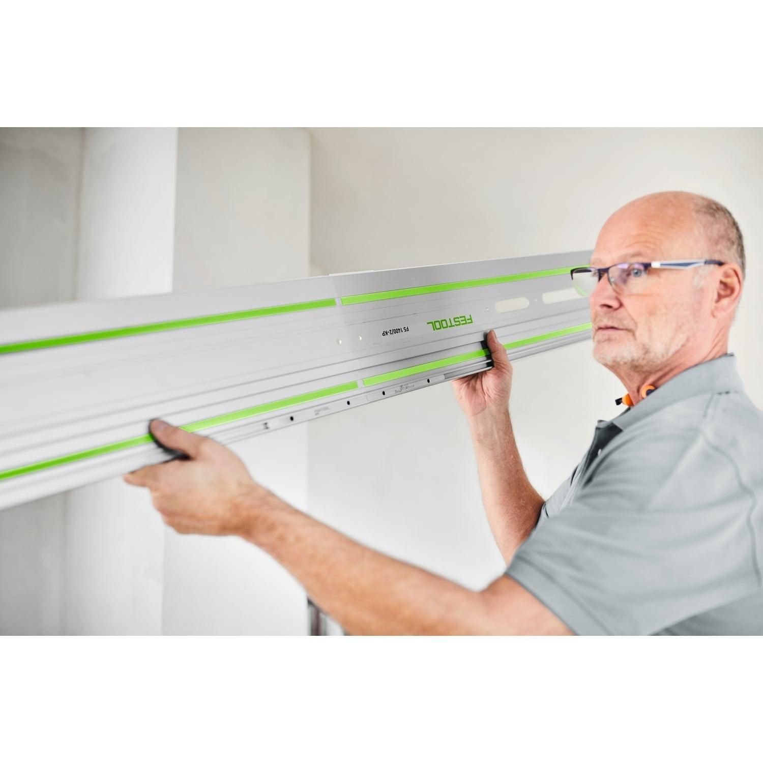 https://api.mastertools.nl/media/catalog/product/cache/4ac98b0d5e81b56bd000310ba88c60e0/f/e/festool-verbindingsstuk-fsv2-voor-geleiderails-577039-4014549391723-mastertools_nl-7.jpg