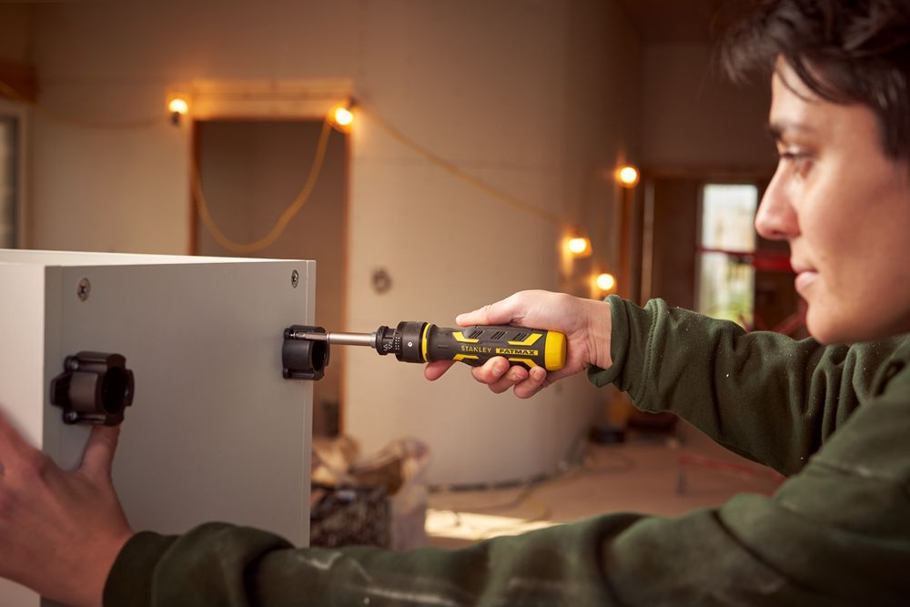 https://api.mastertools.nl/media/catalog/product/cache/4ac98b0d5e81b56bd000310ba88c60e0/f/m/fmht62692-0-a2.jpg