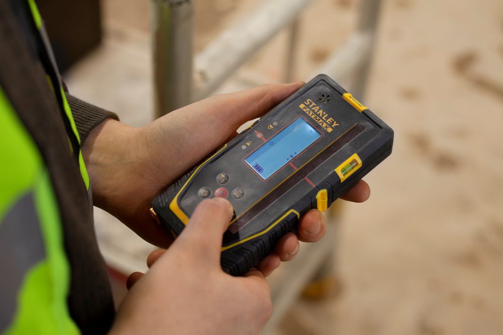 https://api.mastertools.nl/media/catalog/product/cache/4ac98b0d5e81b56bd000310ba88c60e0/f/m/fmht77652-0-a5.jpg