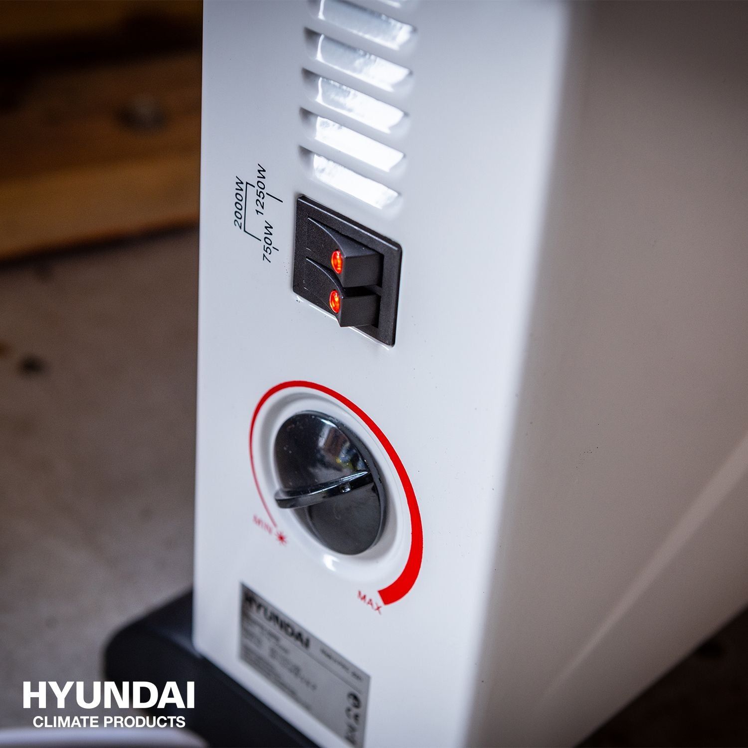 https://api.mastertools.nl/media/catalog/product/cache/4ac98b0d5e81b56bd000310ba88c60e0/h/y/hyundai-convector-kachel-2000w-68715-8718502687156-mastertools_nl-5.jpg