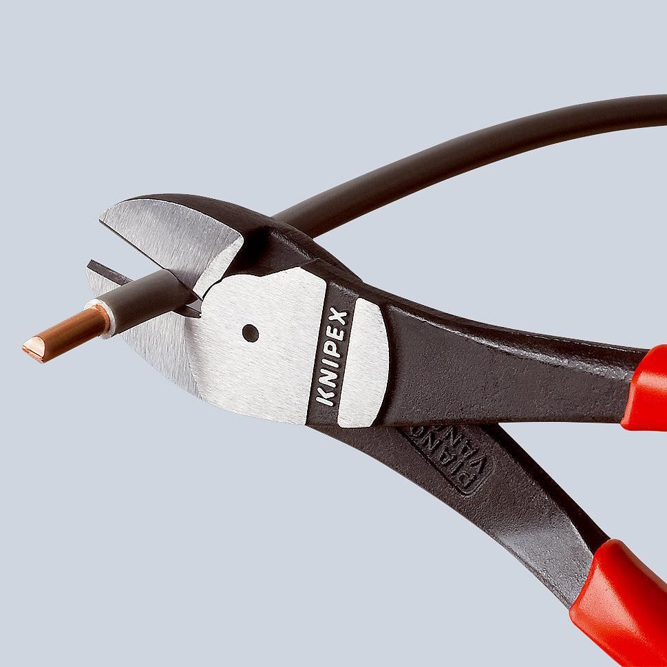 https://api.mastertools.nl/media/catalog/product/cache/4ac98b0d5e81b56bd000310ba88c60e0/k/n/knipex-74-21-200-kracht-zijsnijtang-gebogen-200mm-4003773050483-mastertools_nl-6.jpg