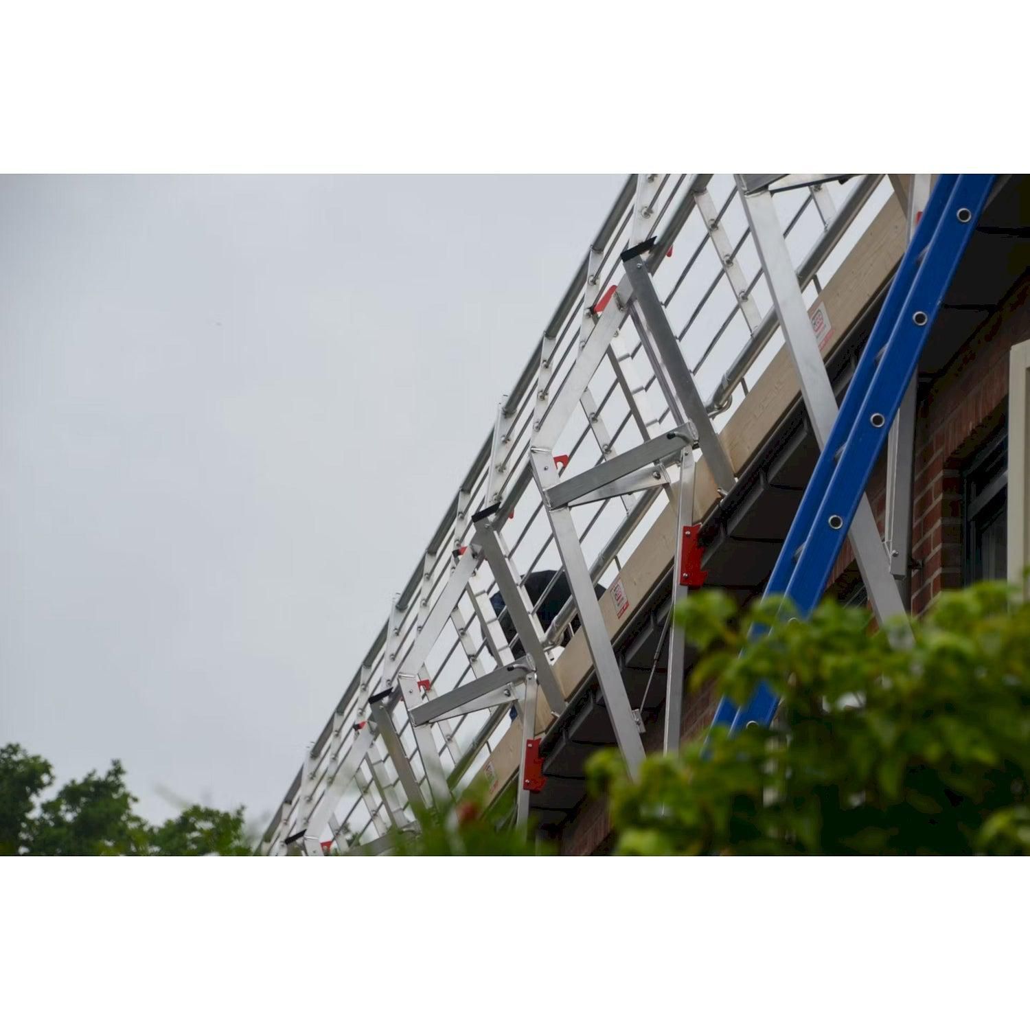 https://api.mastertools.nl/media/catalog/product/cache/4ac98b0d5e81b56bd000310ba88c60e0/l/i/little-jumbo-rss-dakrandbeveiligingset-hellend-dak-6m-43810600-7436944133123-mastertools_nl-11.jpg