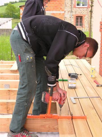 https://api.mastertools.nl/media/catalog/product/cache/4ac98b0d5e81b56bd000310ba88c60e0/l/i/little-jumbo-spanklem-voor-terrasplanken-18403000-3479134030004-mastertools_nl-3.jpg