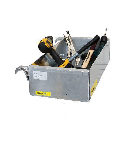 https://api.mastertools.nl/media/catalog/product/cache/4ac98b0d5e81b56bd000310ba88c60e0/l/i/little-jumbo-steiger-materiaalbak-1299065058-7433644395318-mastertools_nl.jpg