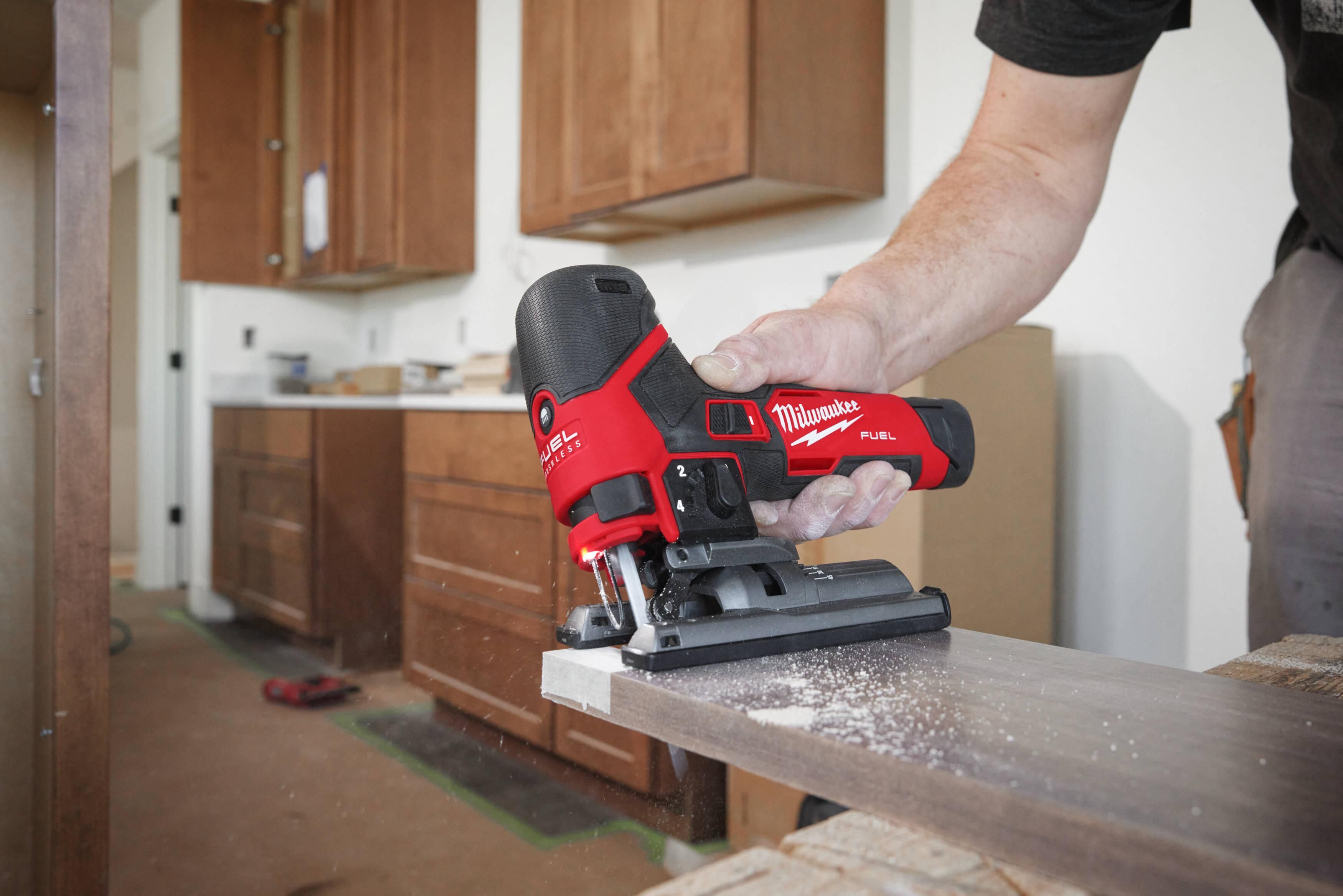 https://api.mastertools.nl/media/catalog/product/cache/4ac98b0d5e81b56bd000310ba88c60e0/m/1/m12_fjs-422x--app_5.jpg