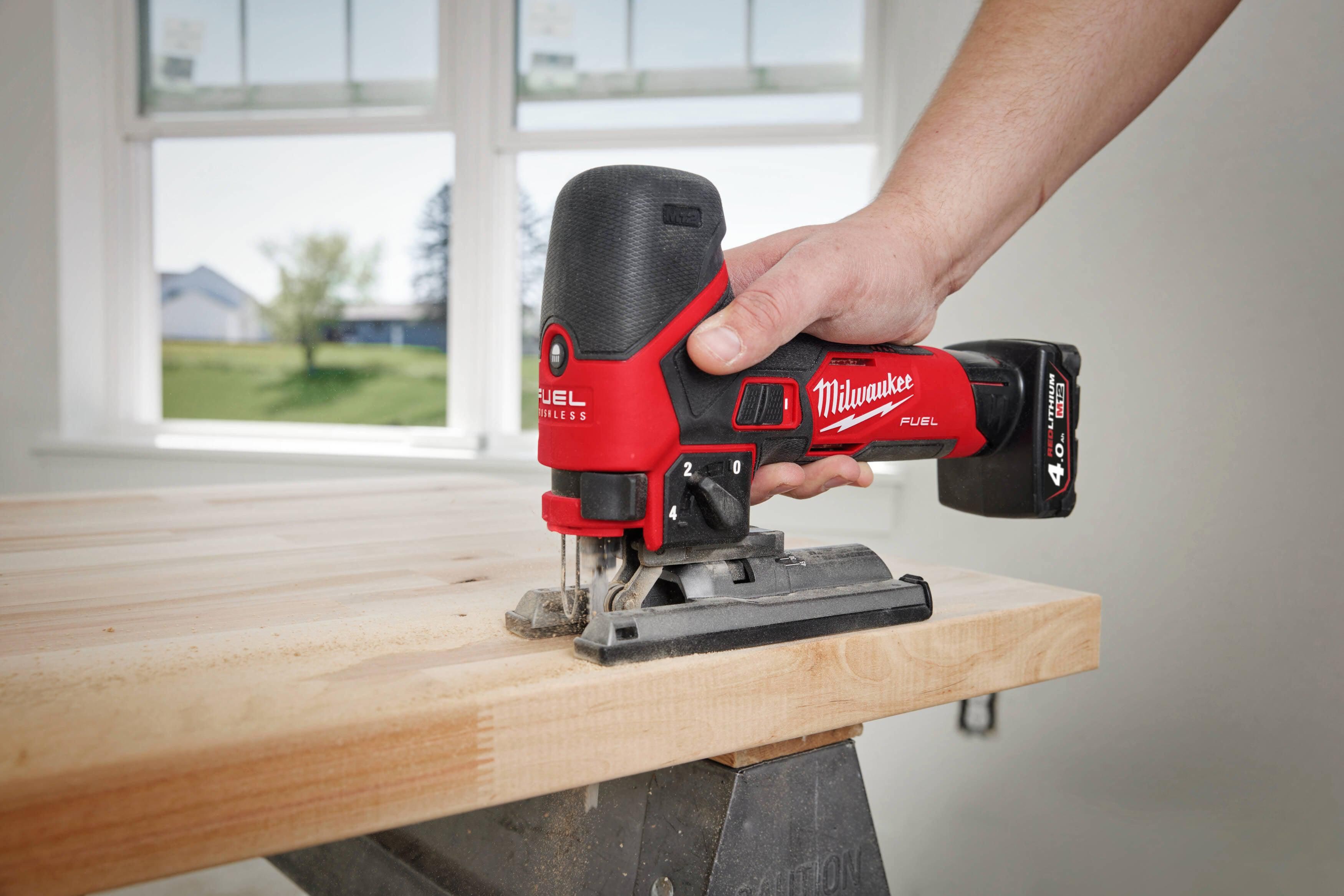 https://api.mastertools.nl/media/catalog/product/cache/4ac98b0d5e81b56bd000310ba88c60e0/m/1/m12_fjs-422x--app_7.jpg