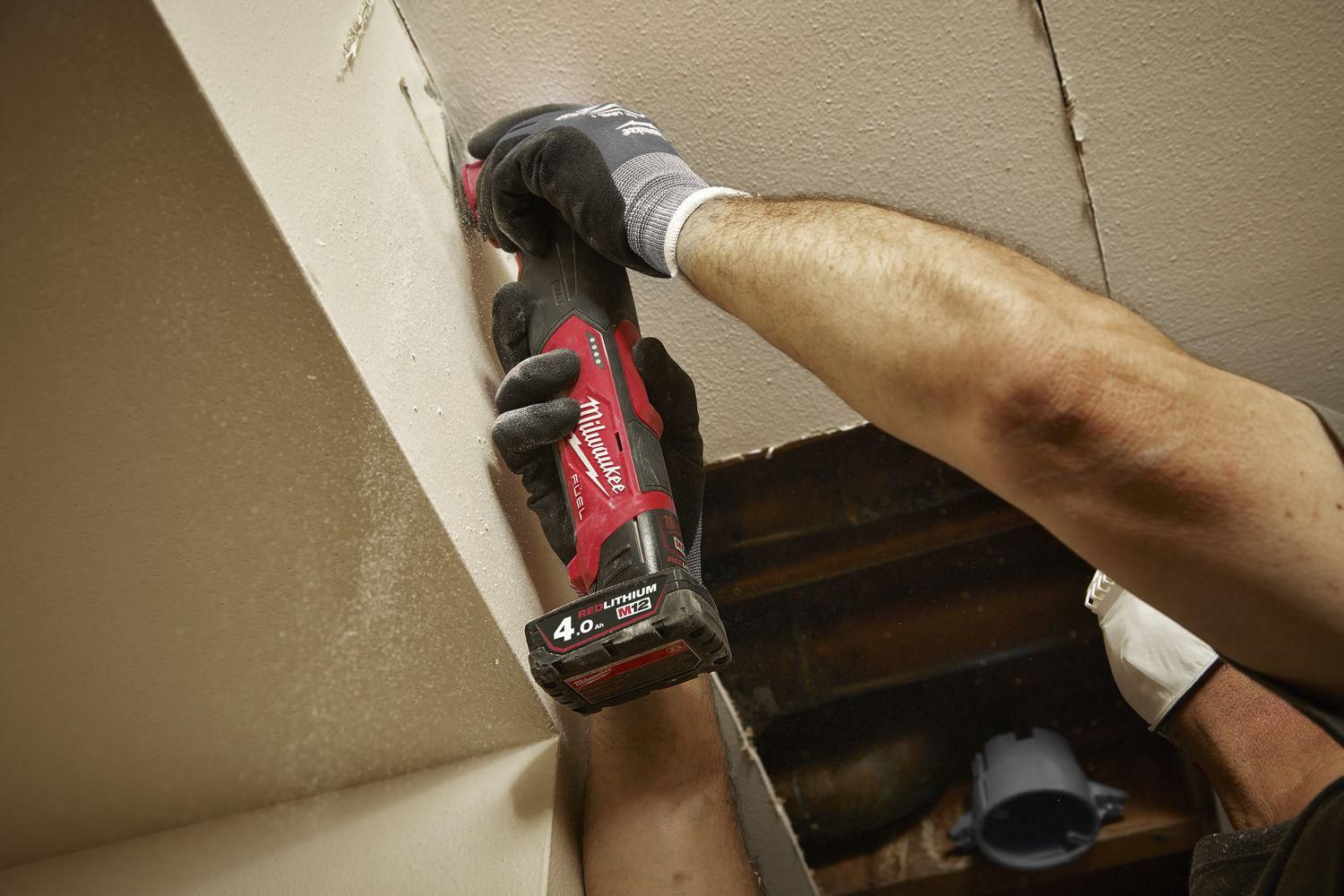https://api.mastertools.nl/media/catalog/product/cache/4ac98b0d5e81b56bd000310ba88c60e0/m/1/m12_fmt-422x--app_6.jpg