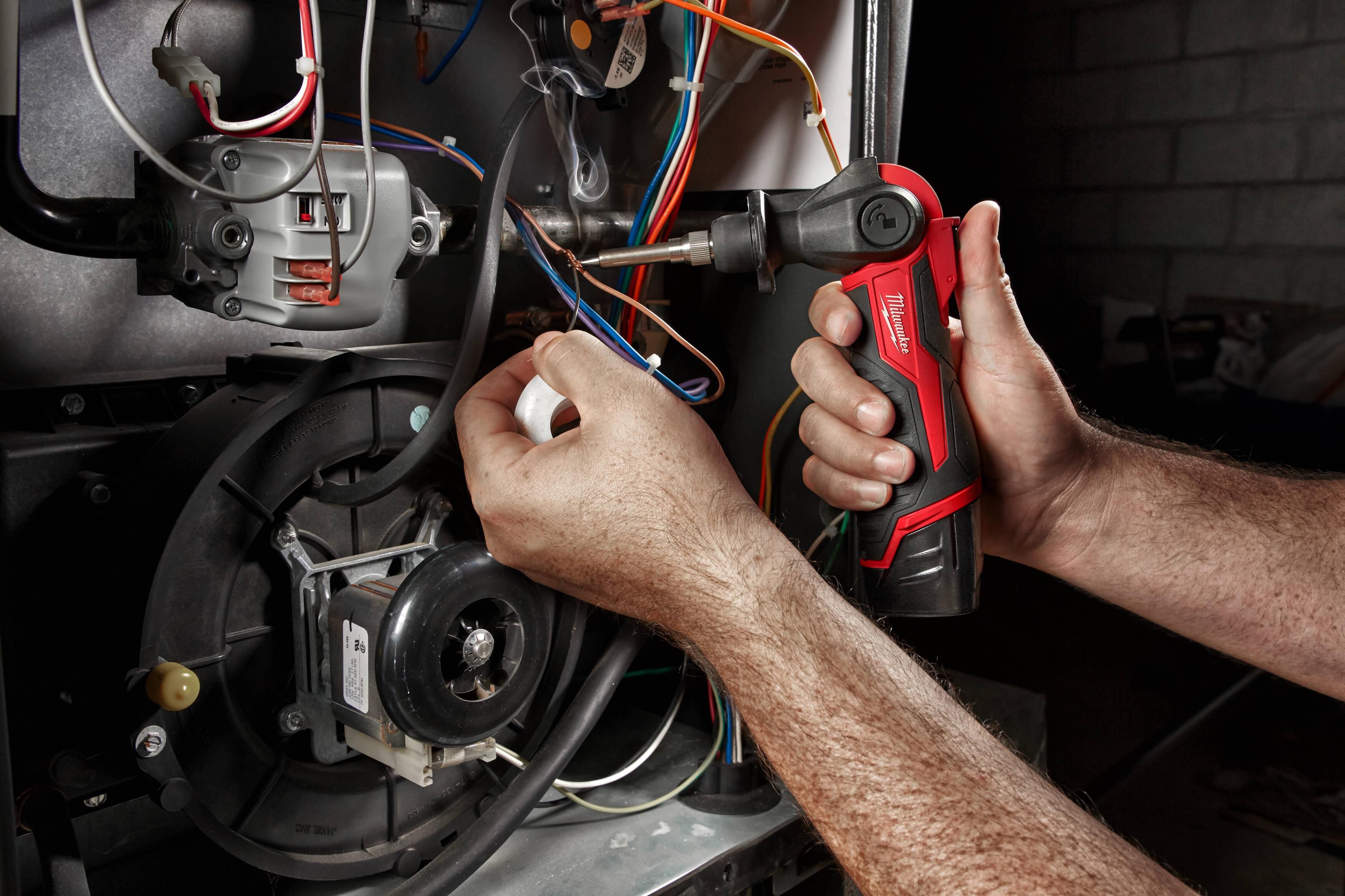 https://api.mastertools.nl/media/catalog/product/cache/4ac98b0d5e81b56bd000310ba88c60e0/m/1/m12_si-201c--app_2.jpg