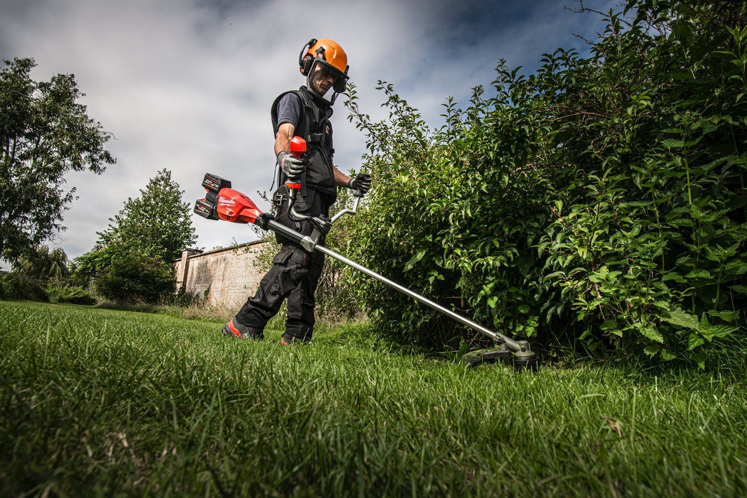 https://api.mastertools.nl/media/catalog/product/cache/4ac98b0d5e81b56bd000310ba88c60e0/m/1/m18_f2bcu-122--app_2.jpg