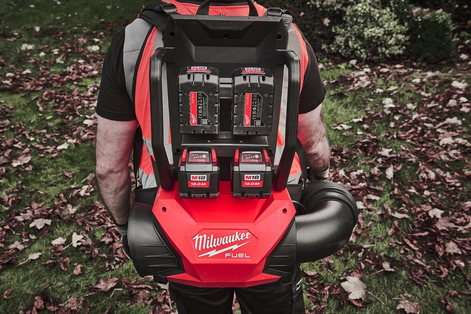 https://api.mastertools.nl/media/catalog/product/cache/4ac98b0d5e81b56bd000310ba88c60e0/m/1/m18_f2bpb-124--app_7.jpg