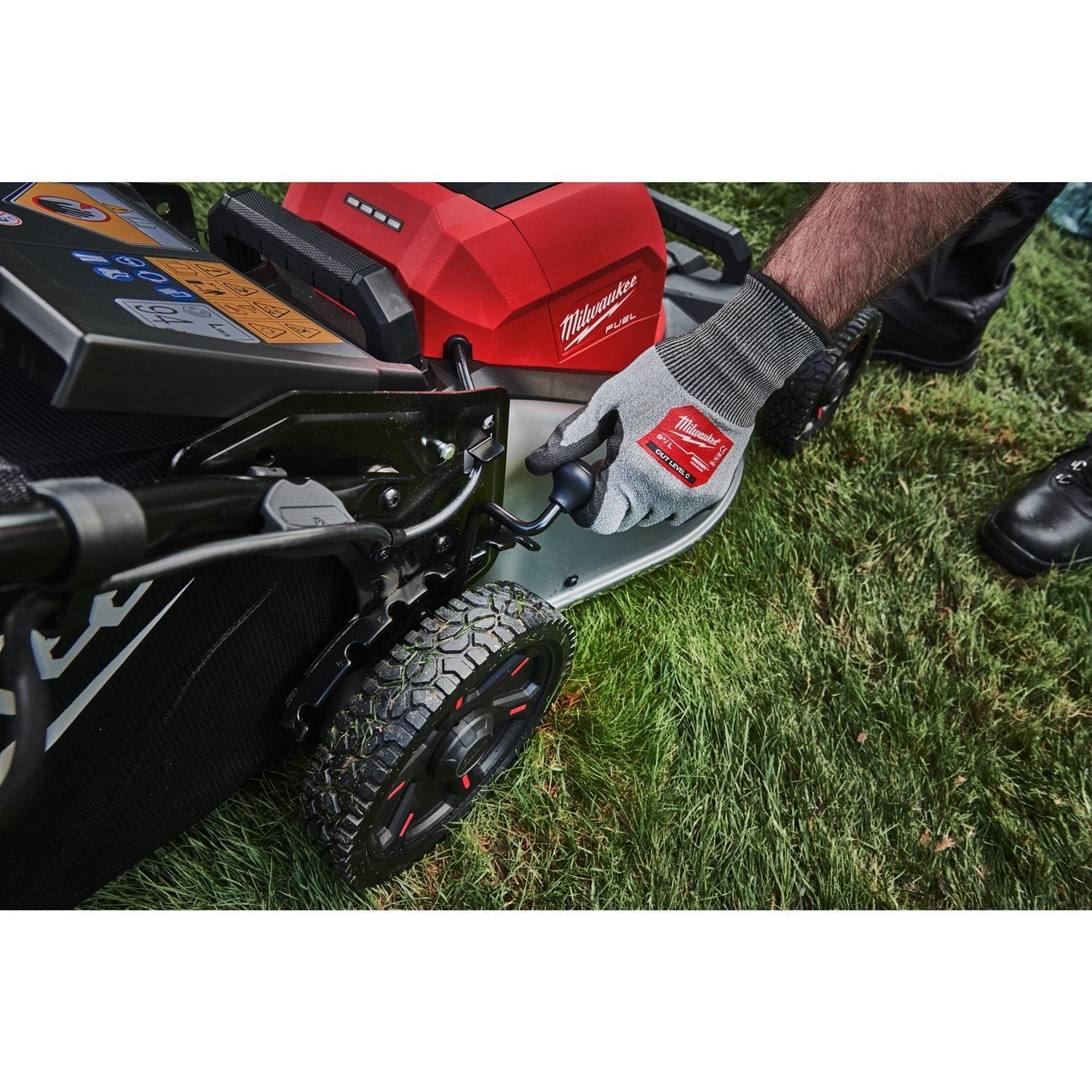 https://api.mastertools.nl/media/catalog/product/cache/4ac98b0d5e81b56bd000310ba88c60e0/m/1/m18_f2lm46-0--feat_4.jpg