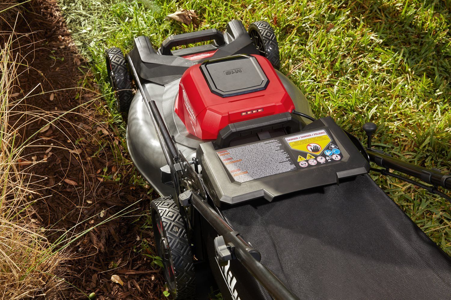 https://api.mastertools.nl/media/catalog/product/cache/4ac98b0d5e81b56bd000310ba88c60e0/m/1/m18_f2lm53-122--app_17.jpg