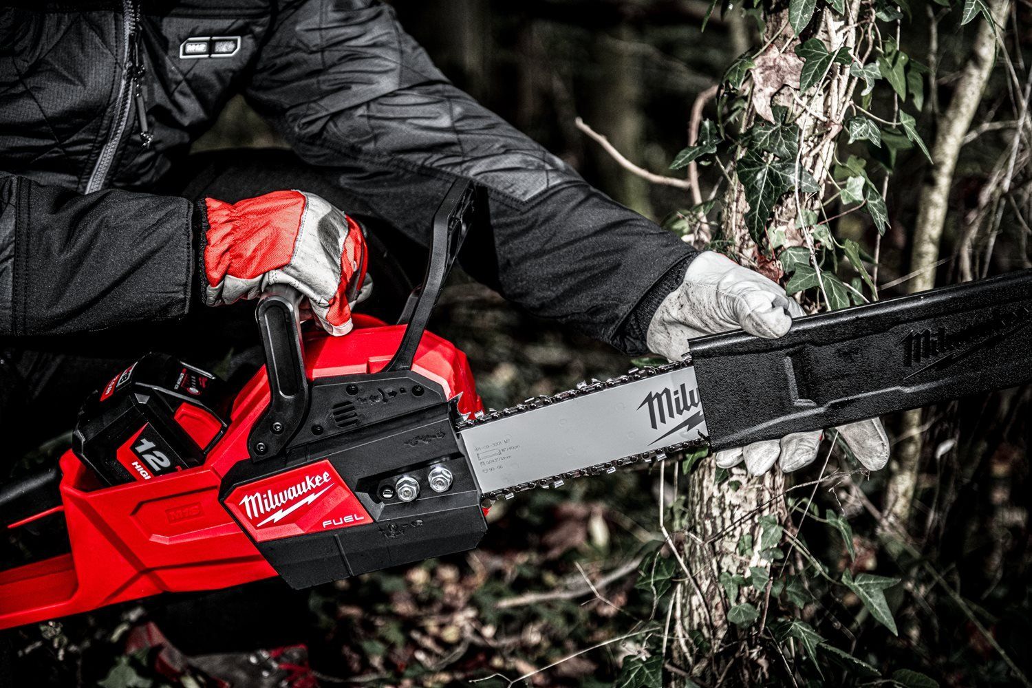 https://api.mastertools.nl/media/catalog/product/cache/4ac98b0d5e81b56bd000310ba88c60e0/m/1/m18_fchs-122--app_6.jpg