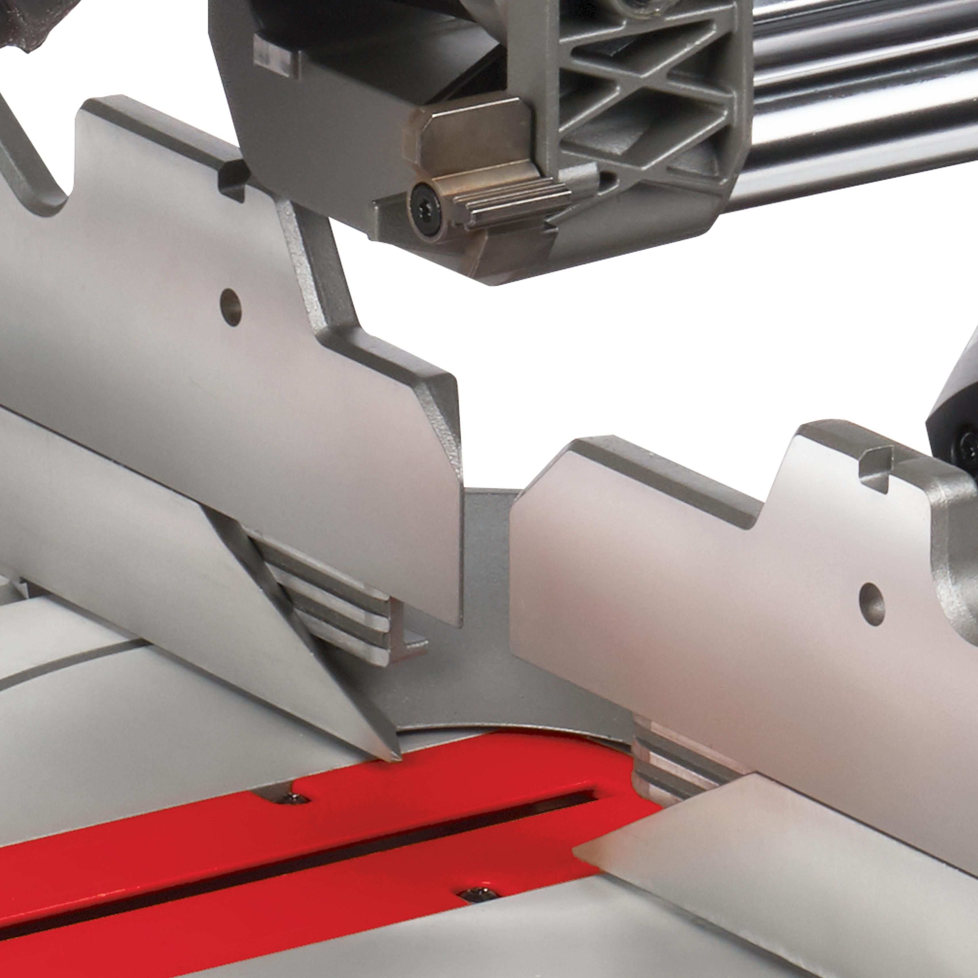 https://api.mastertools.nl/media/catalog/product/cache/4ac98b0d5e81b56bd000310ba88c60e0/m/1/m18_fms305-121--feat_1.jpg